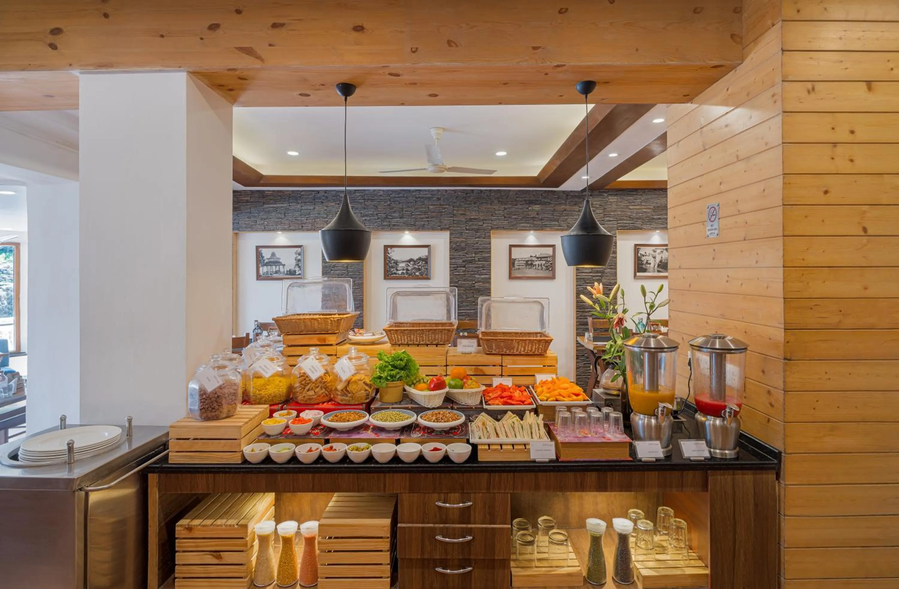 Restaurant/places to eat in Zone Connect by The Park Mussoorie