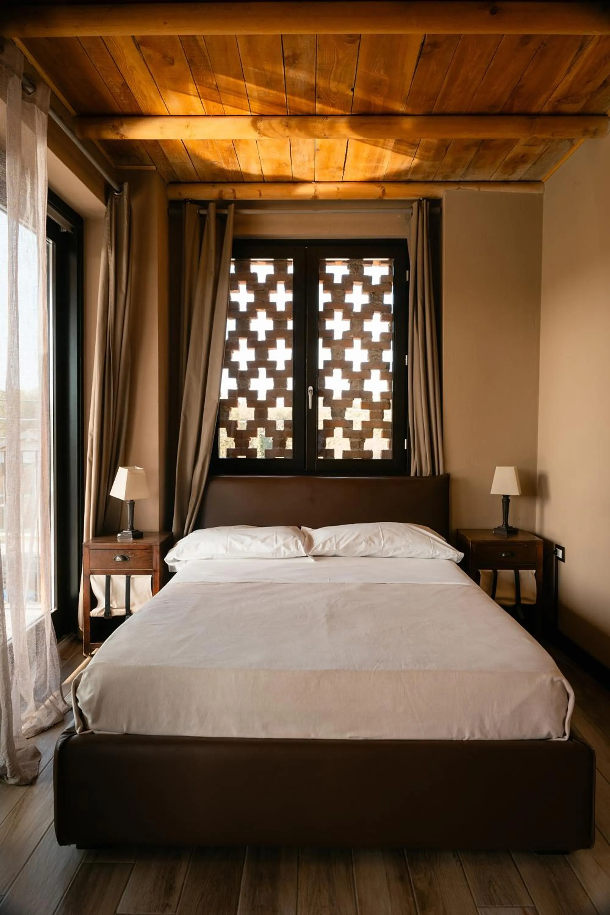 Bedroom, Bed in Equirelais