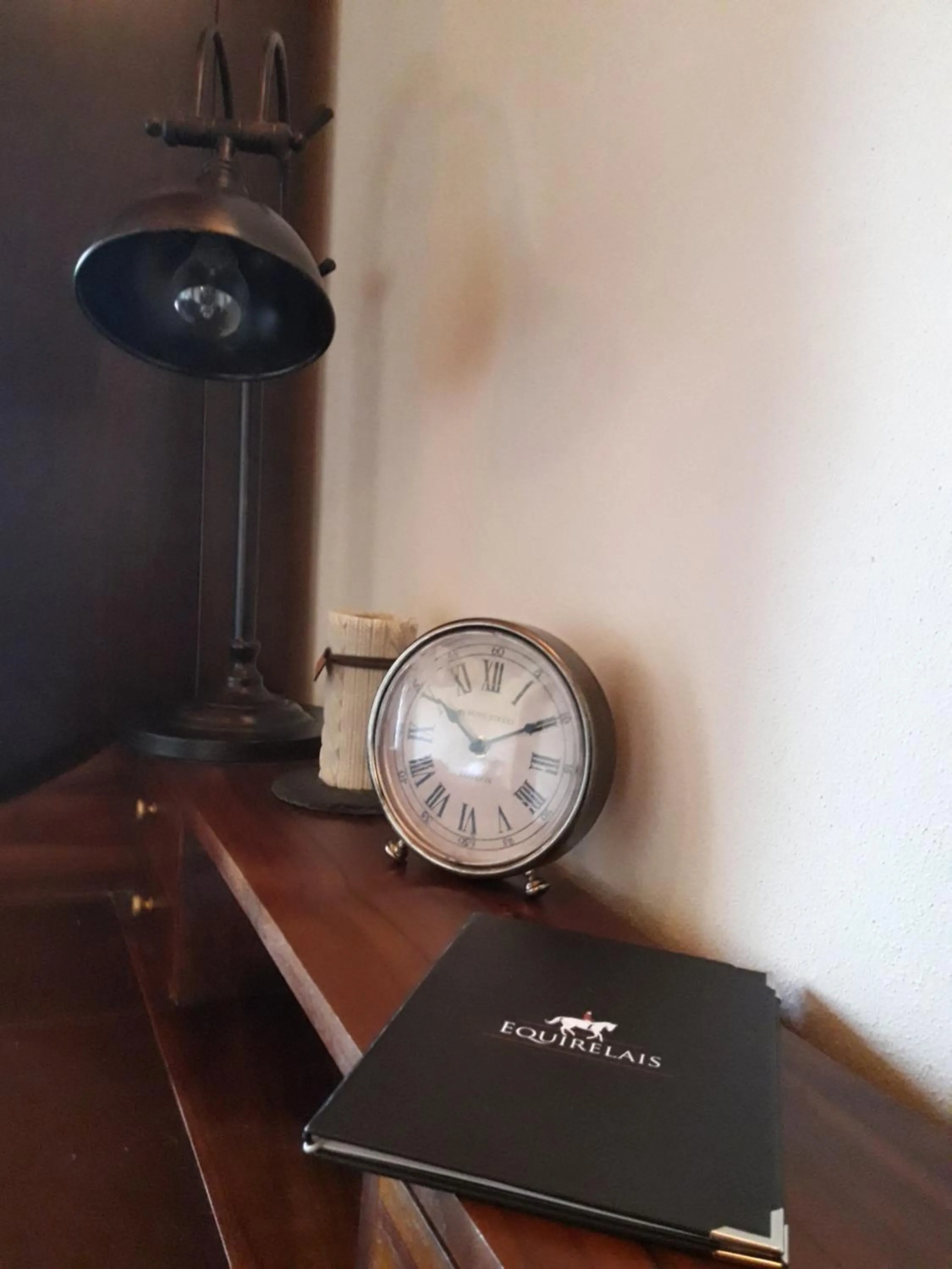 Decorative detail in Equirelais