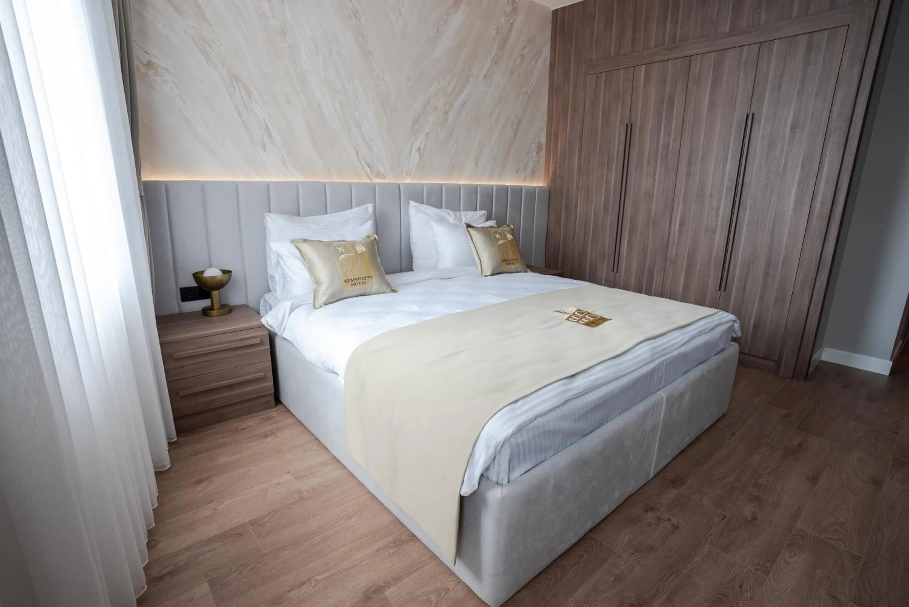 Bed in Kemer City Hotel İstanbul Airport