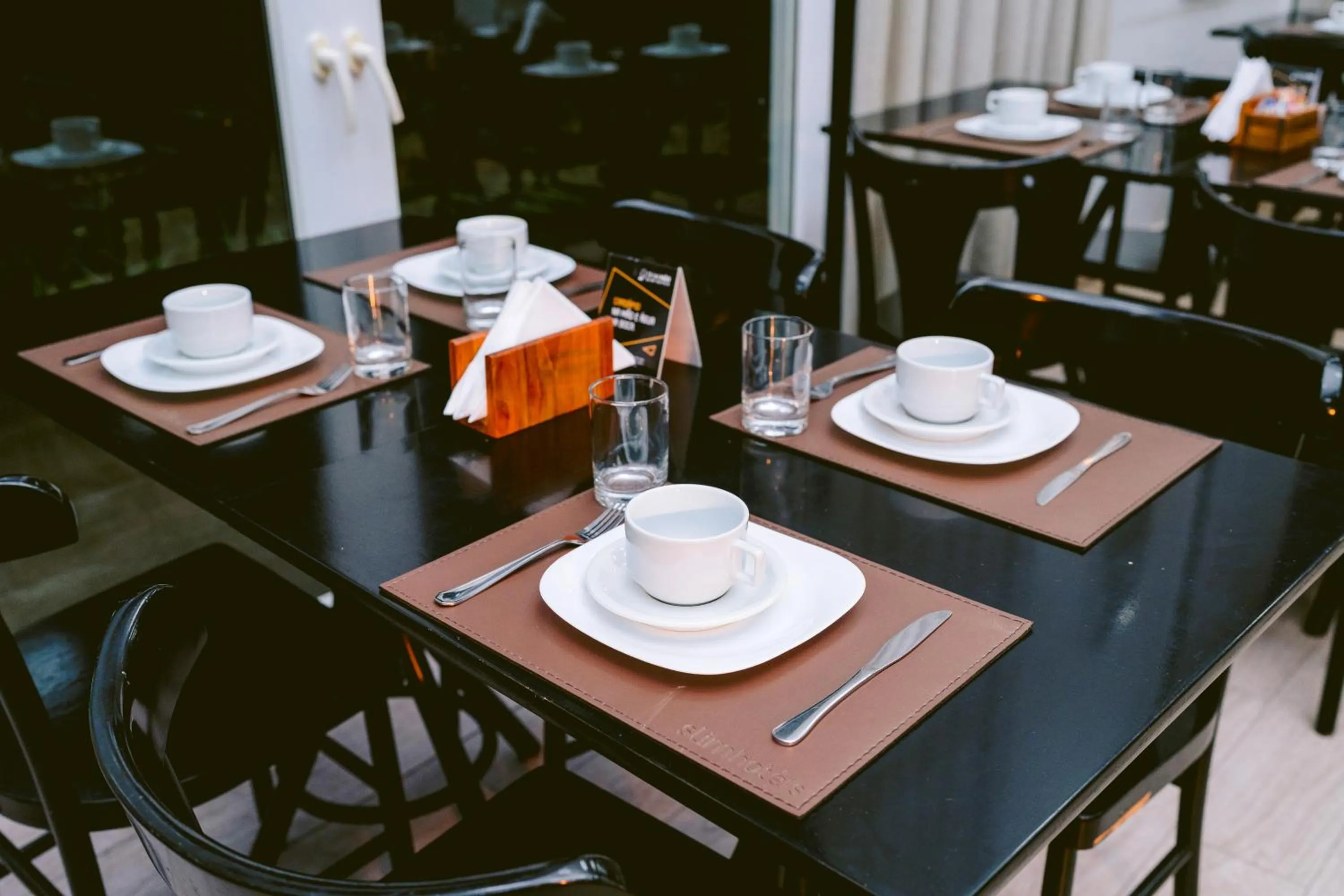 Restaurant/places to eat in Slim Hotel Cuiabá Aeroporto