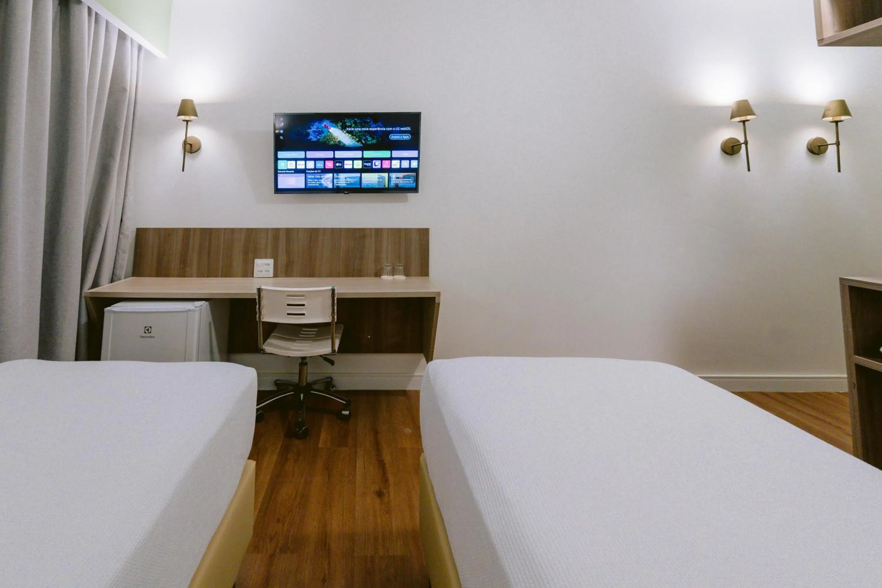 TV and multimedia, Bed in Slim Hotel Cuiabá Aeroporto