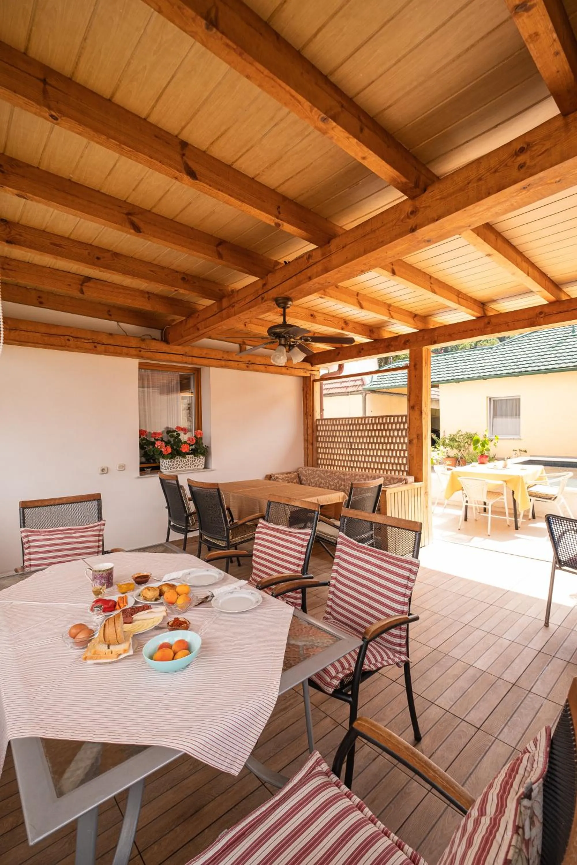 Food and drinks in Guesthouse Rose