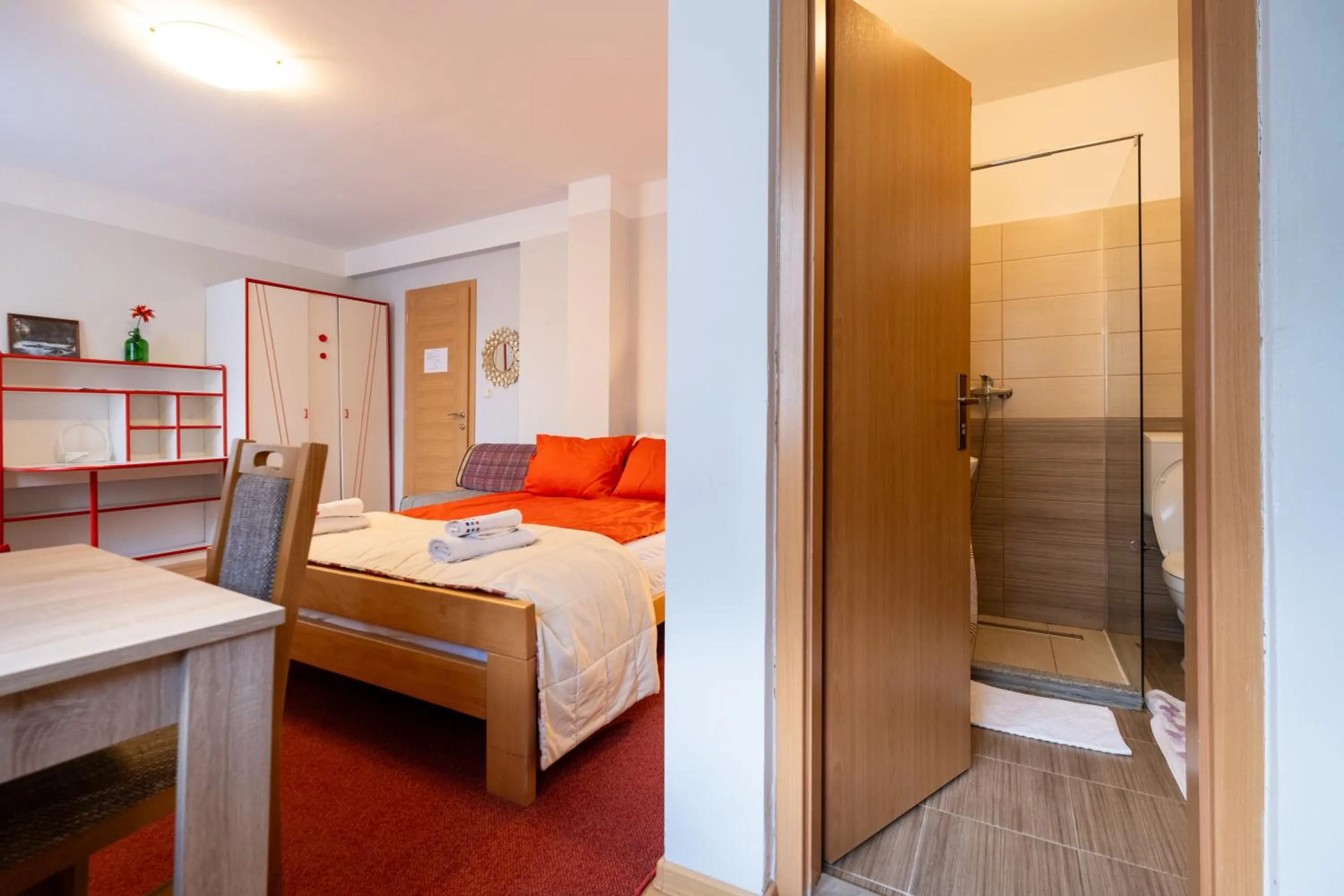 Photo of the whole room, Bed in Guesthouse Rose