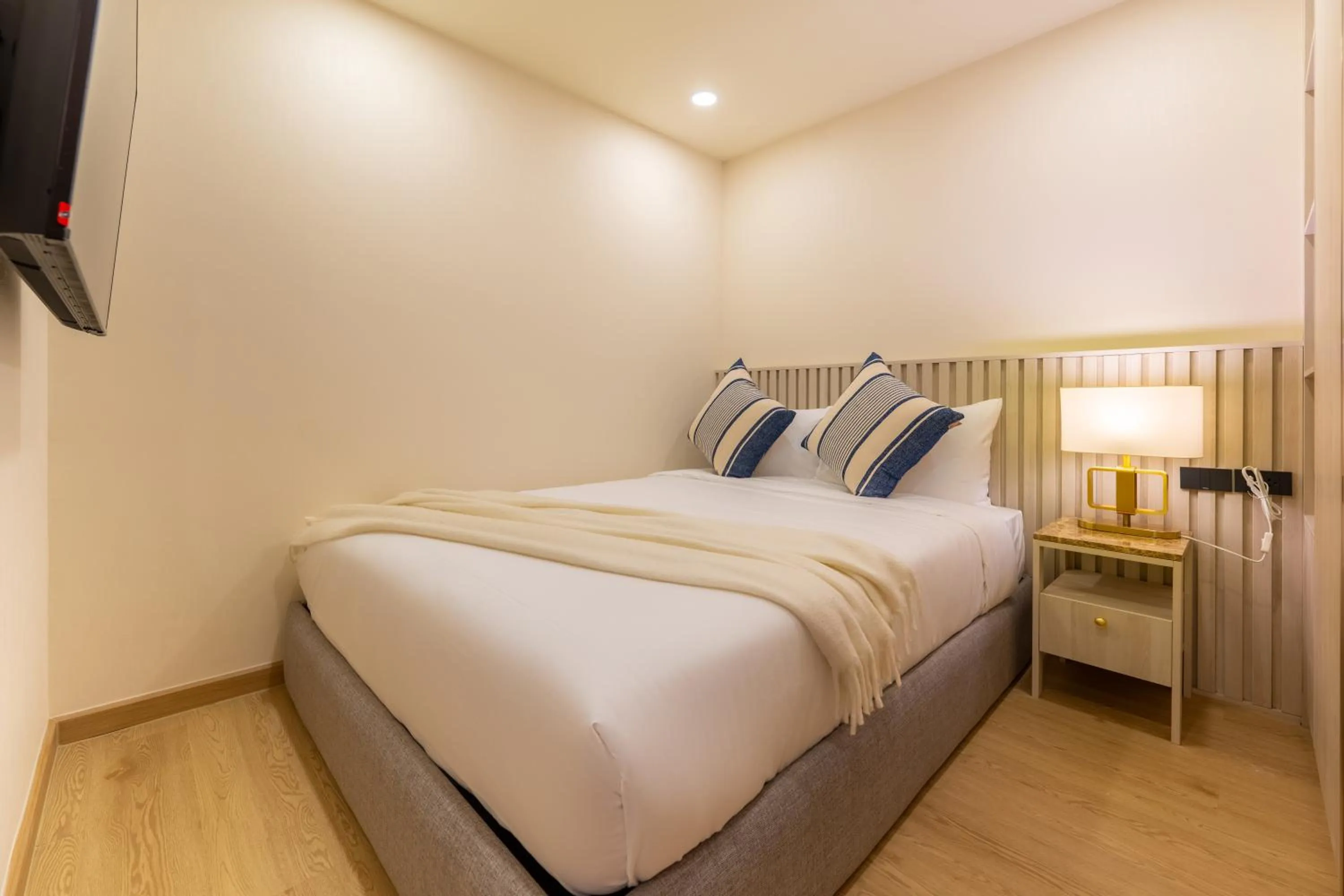 Bed in The Ozone Residences Bangtao