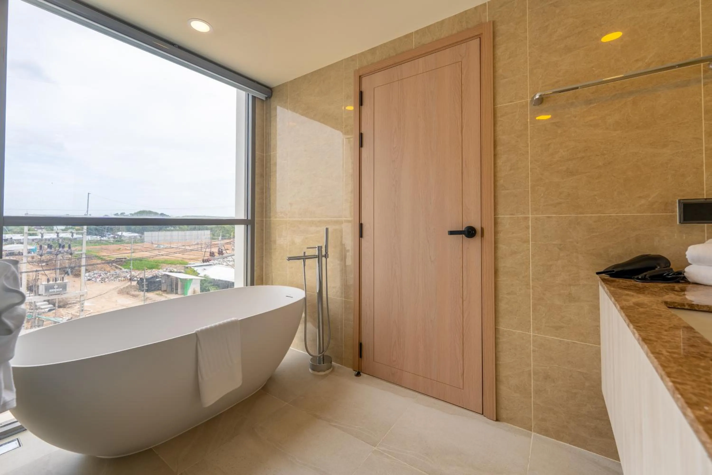 Bath in The Ozone Residences Bangtao
