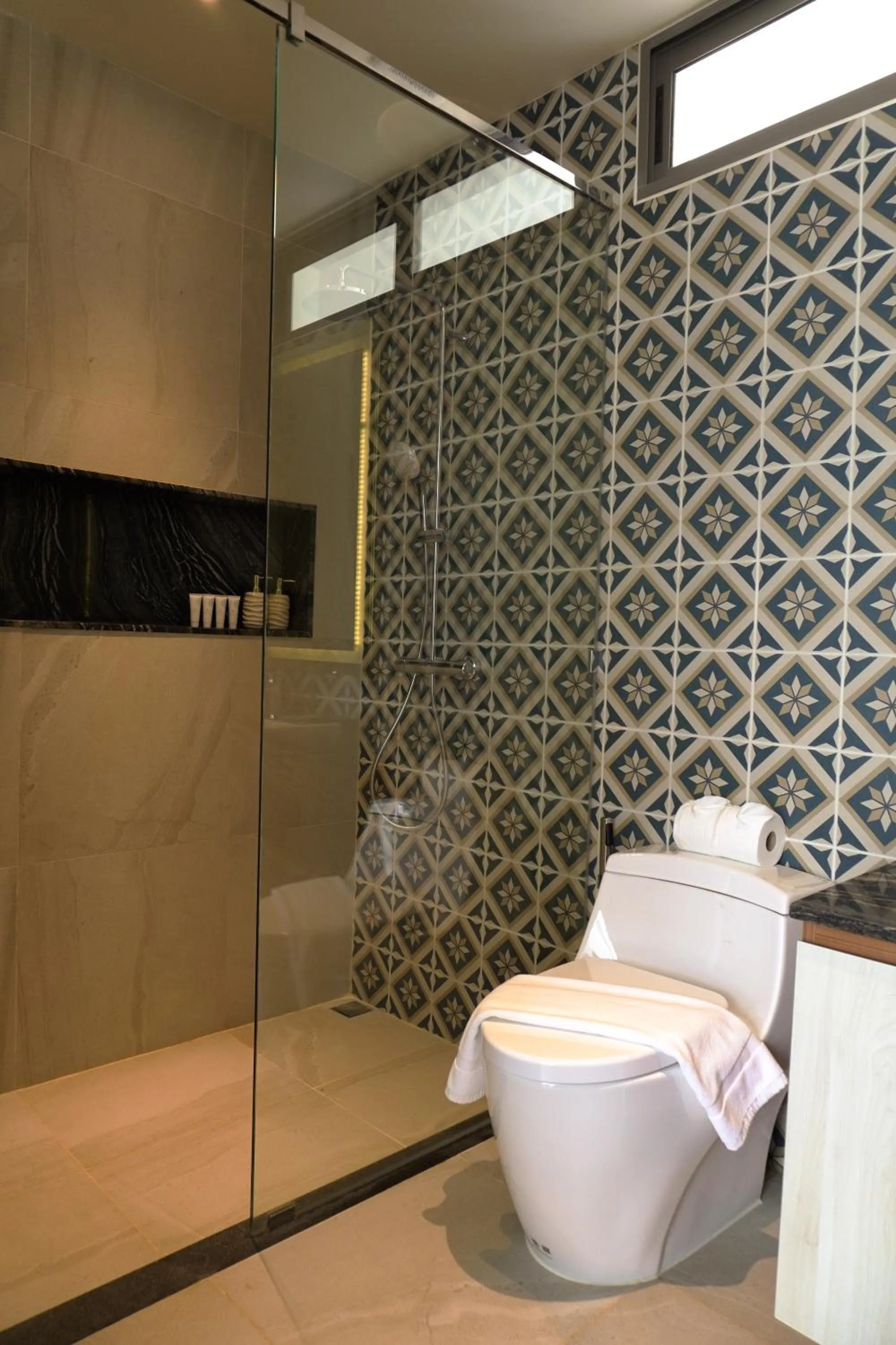 Shower in The Ozone Residences Bangtao