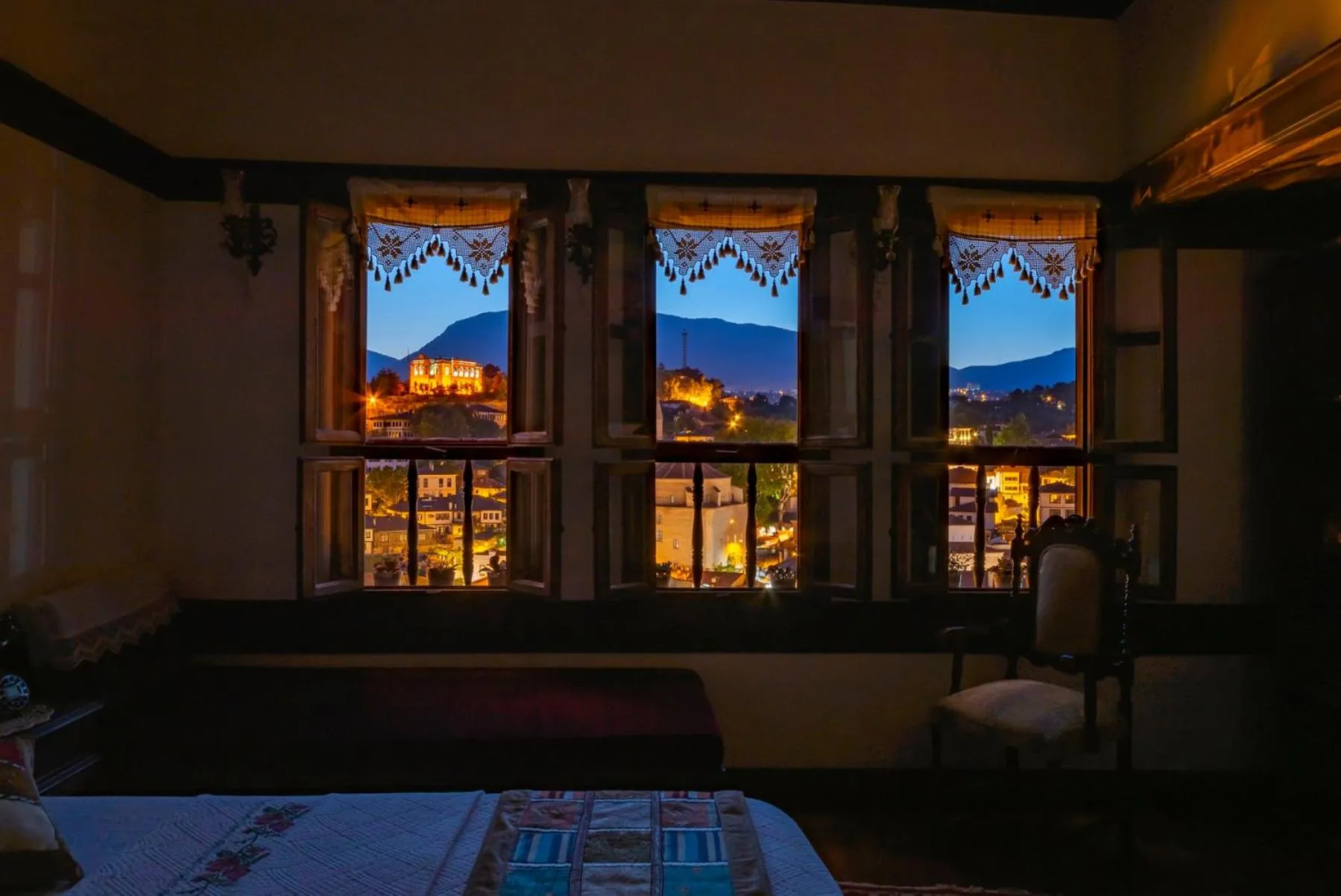 City view, Bed in Safranbolu Seyi̇r Konak Otel