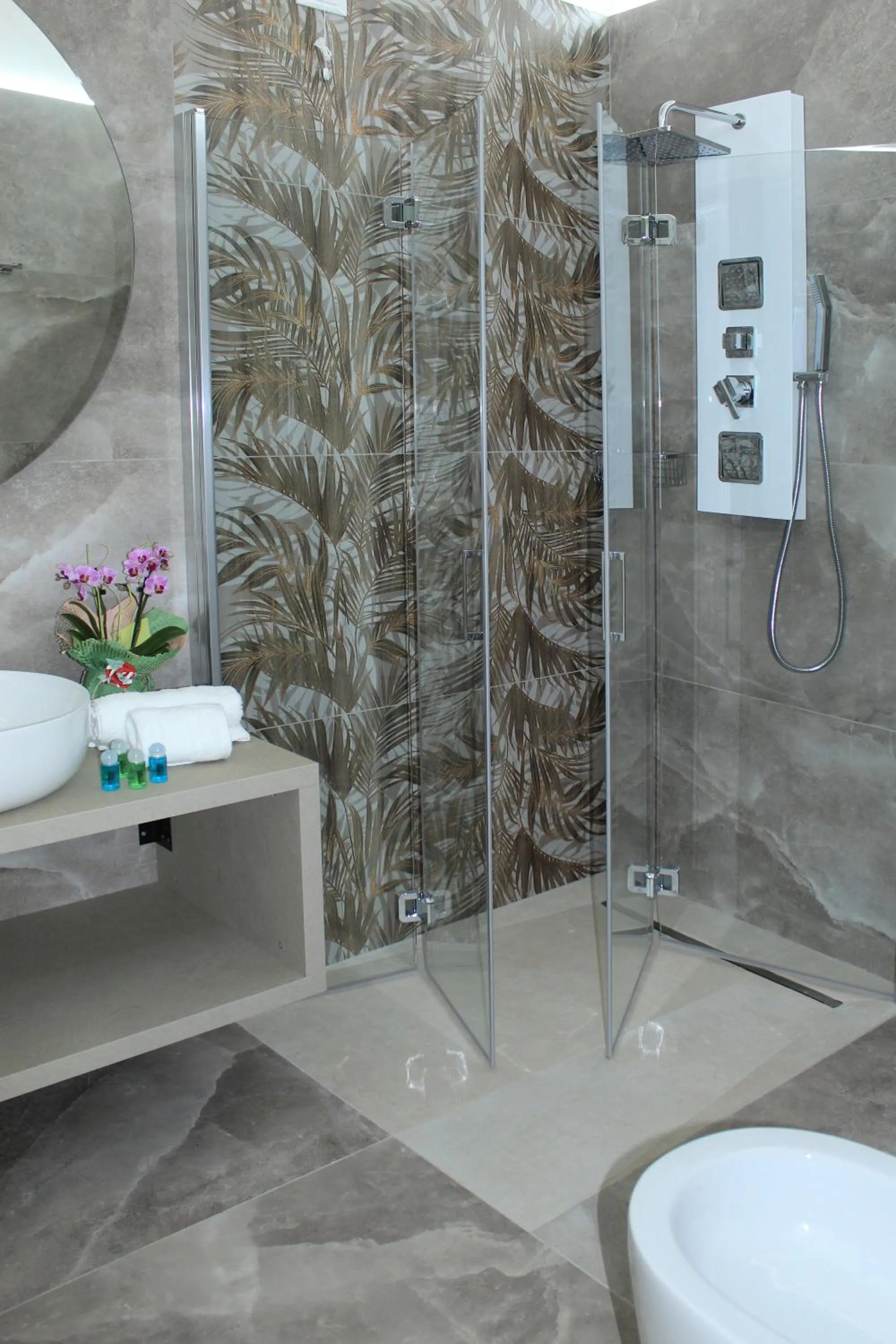 Shower in Tenuta Paifer
