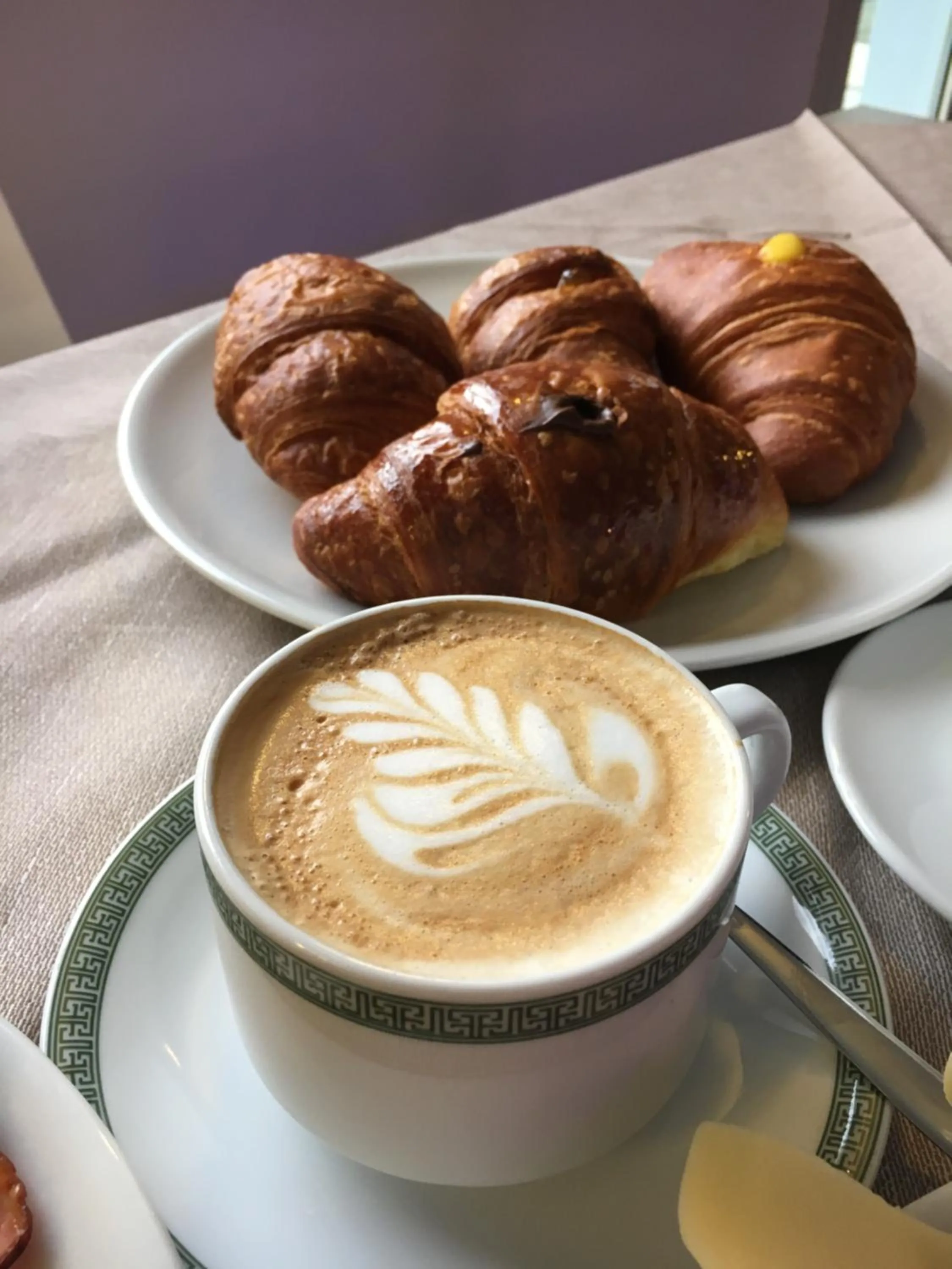 Continental breakfast in Hotel Verdi