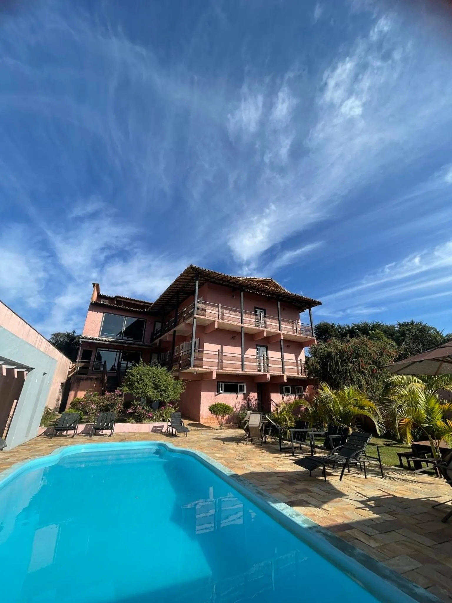 Property building in Pousada Província