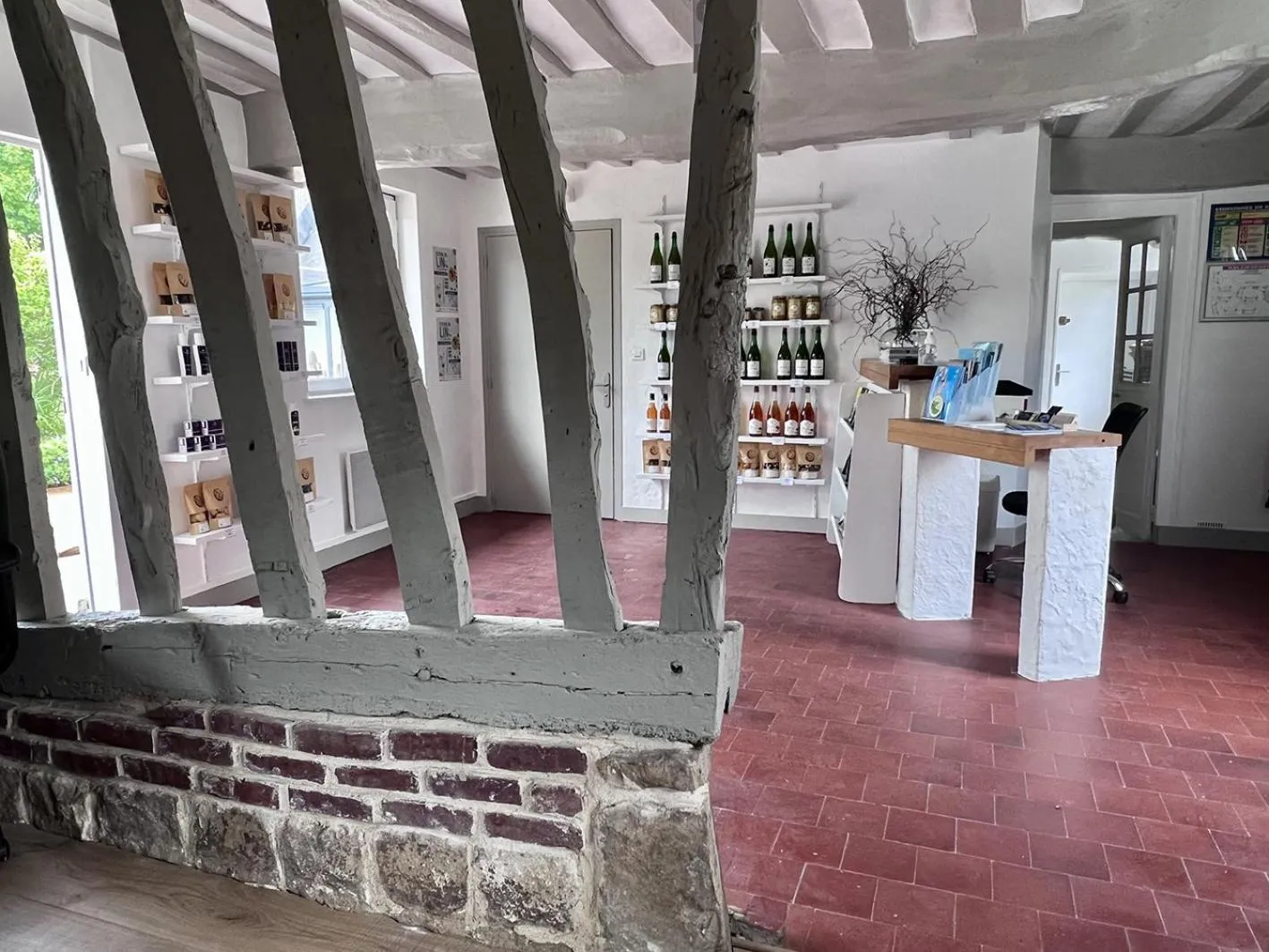 On-site shops in Le Pré Marin