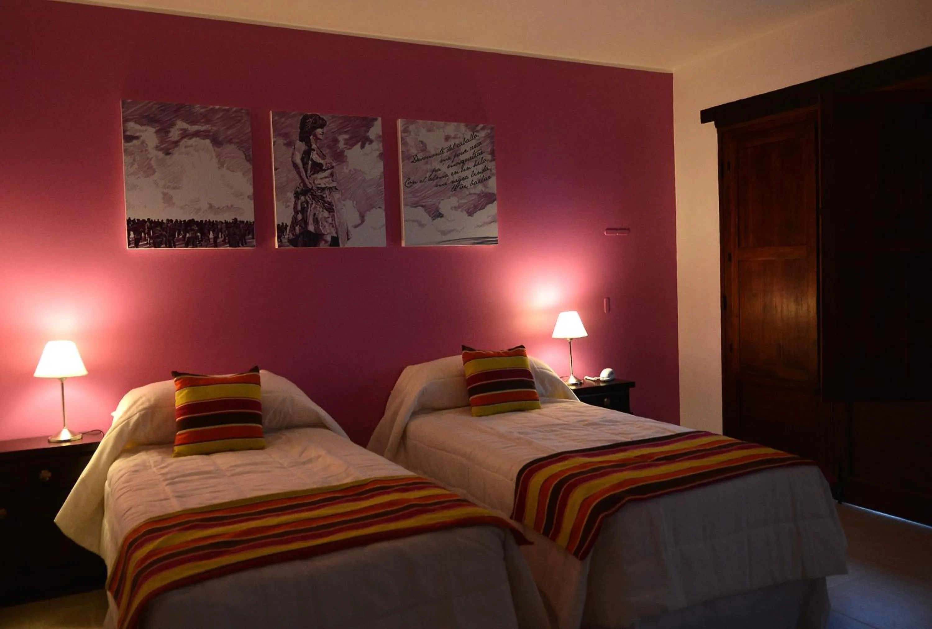 Bedroom, Bed in Posada de los Poetas Hotel Boutique