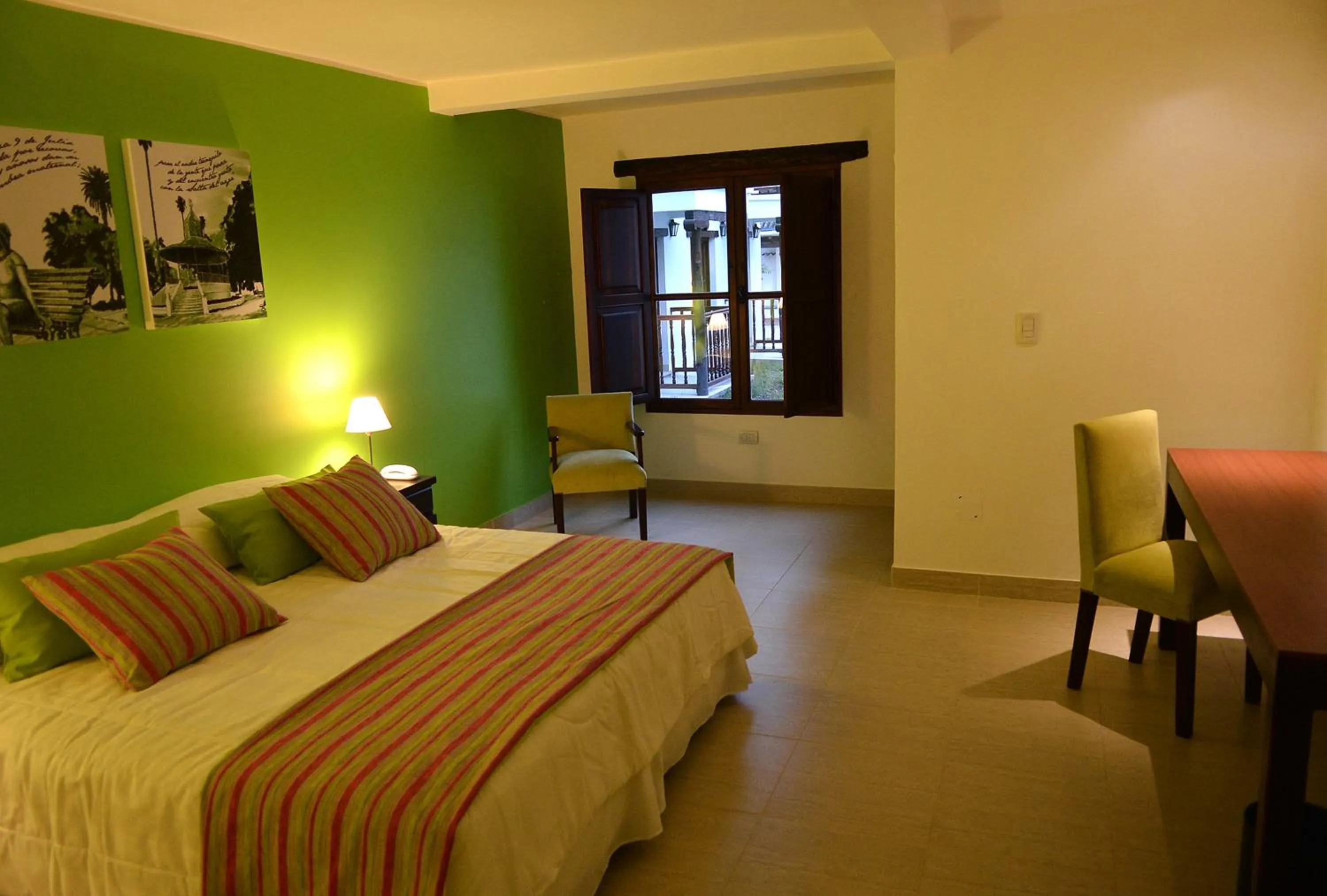 Bedroom, Bed in Posada de los Poetas Hotel Boutique