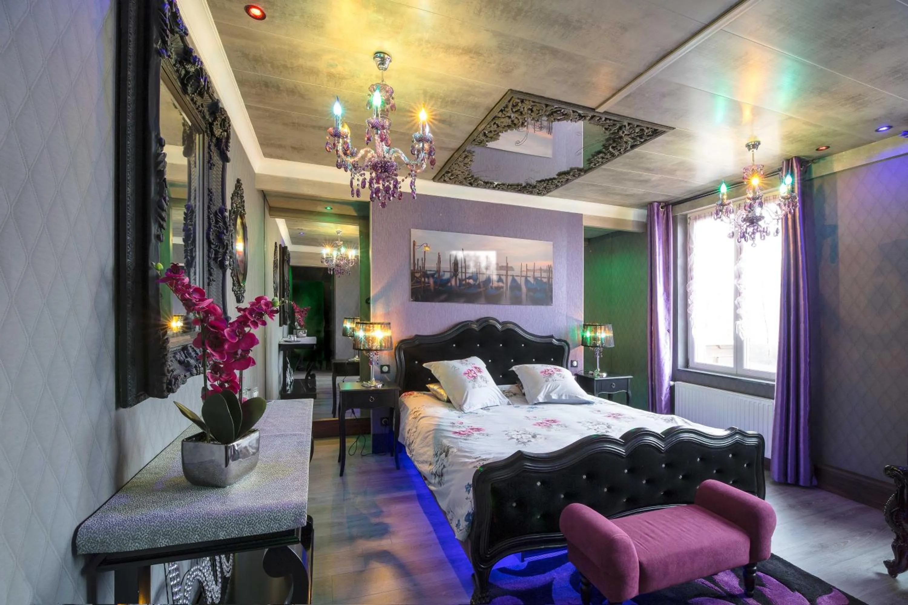 Photo of the whole room, Bed in Chambres d'hôtes & Gîtes La Paysanne