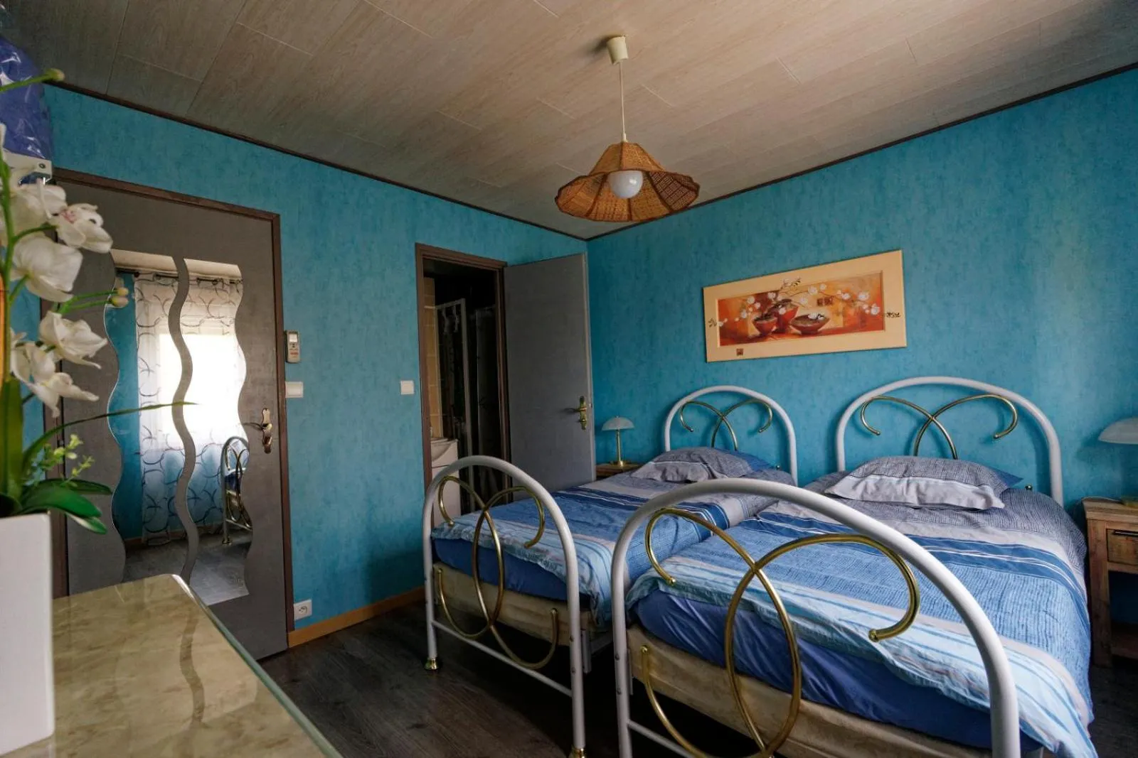 Bed in Chambres d'hôtes & Gîtes La Paysanne