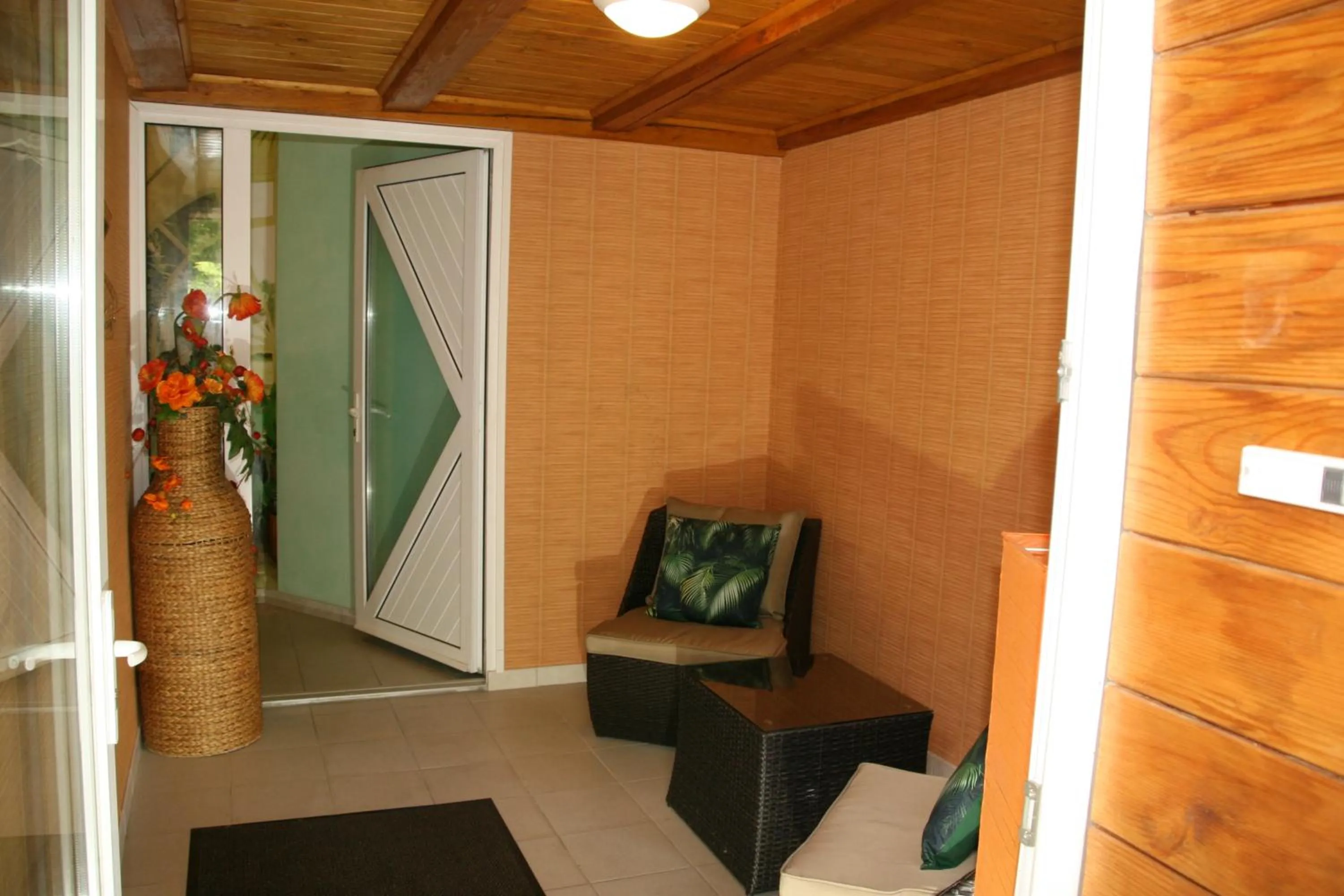 Lobby or reception in Chambres d'hôtes & Gîtes La Paysanne