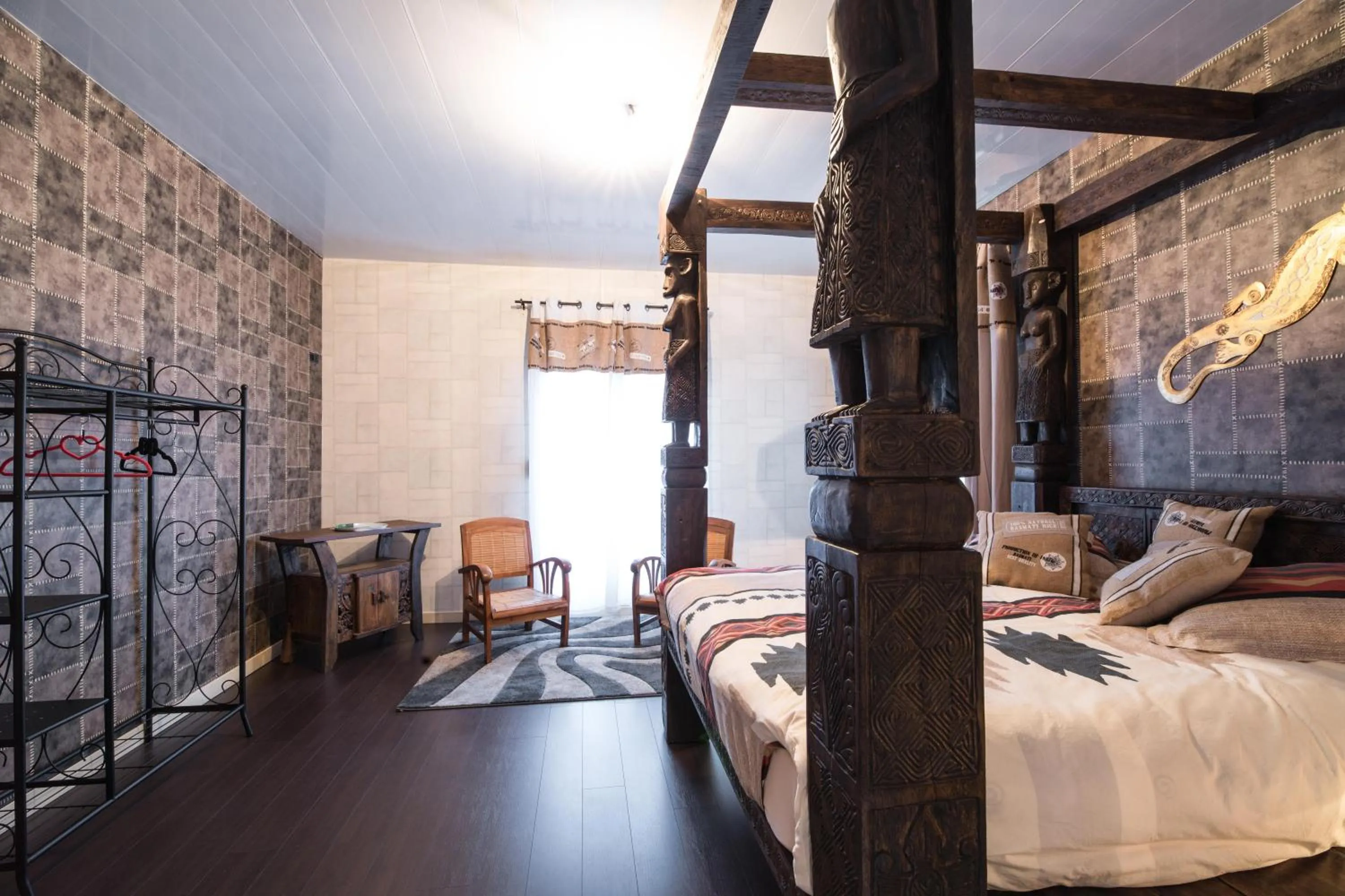 Photo of the whole room, Bed in Chambres d'hôtes & Gîtes La Paysanne