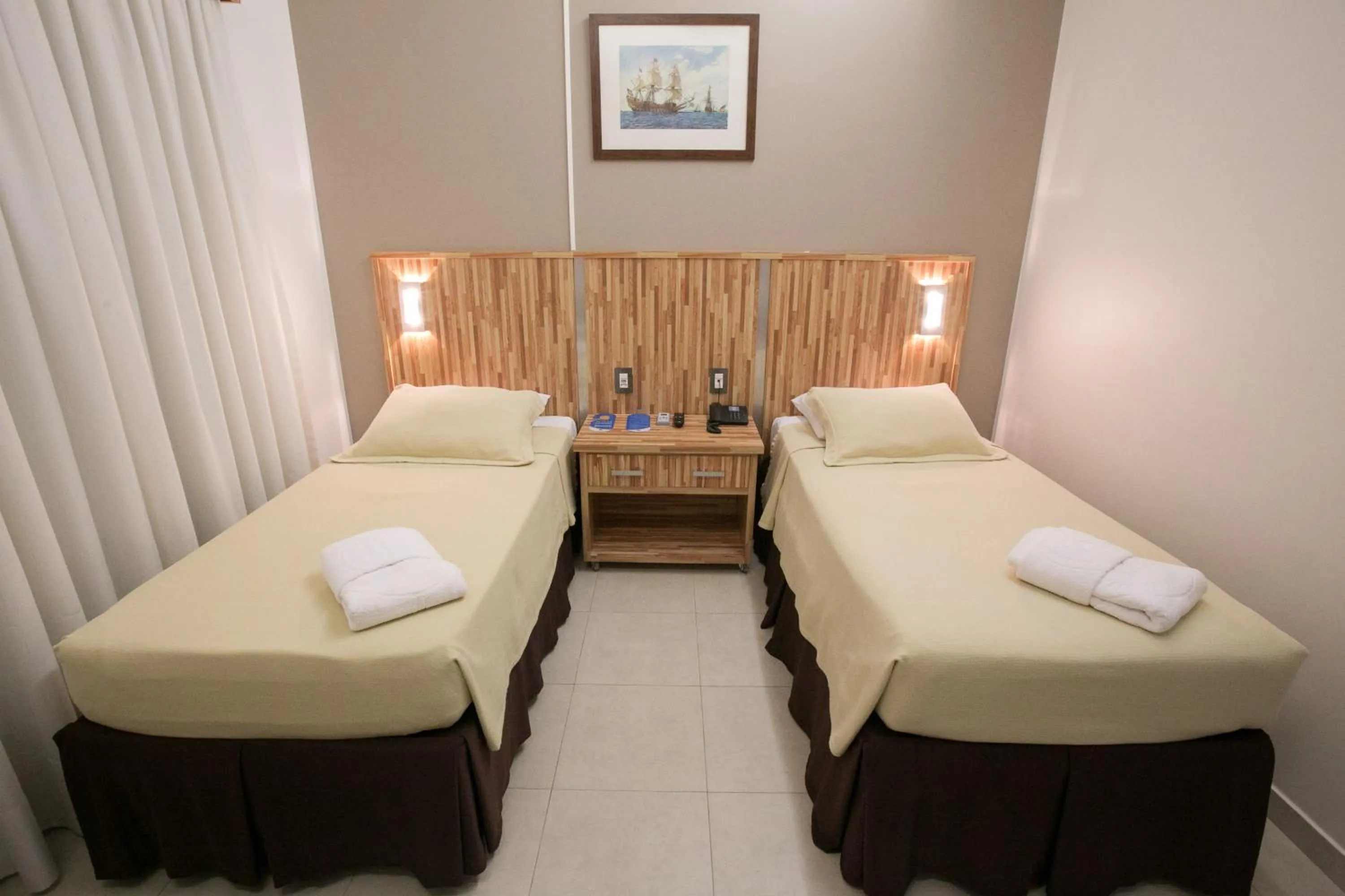 Bed in Hotel Colombo