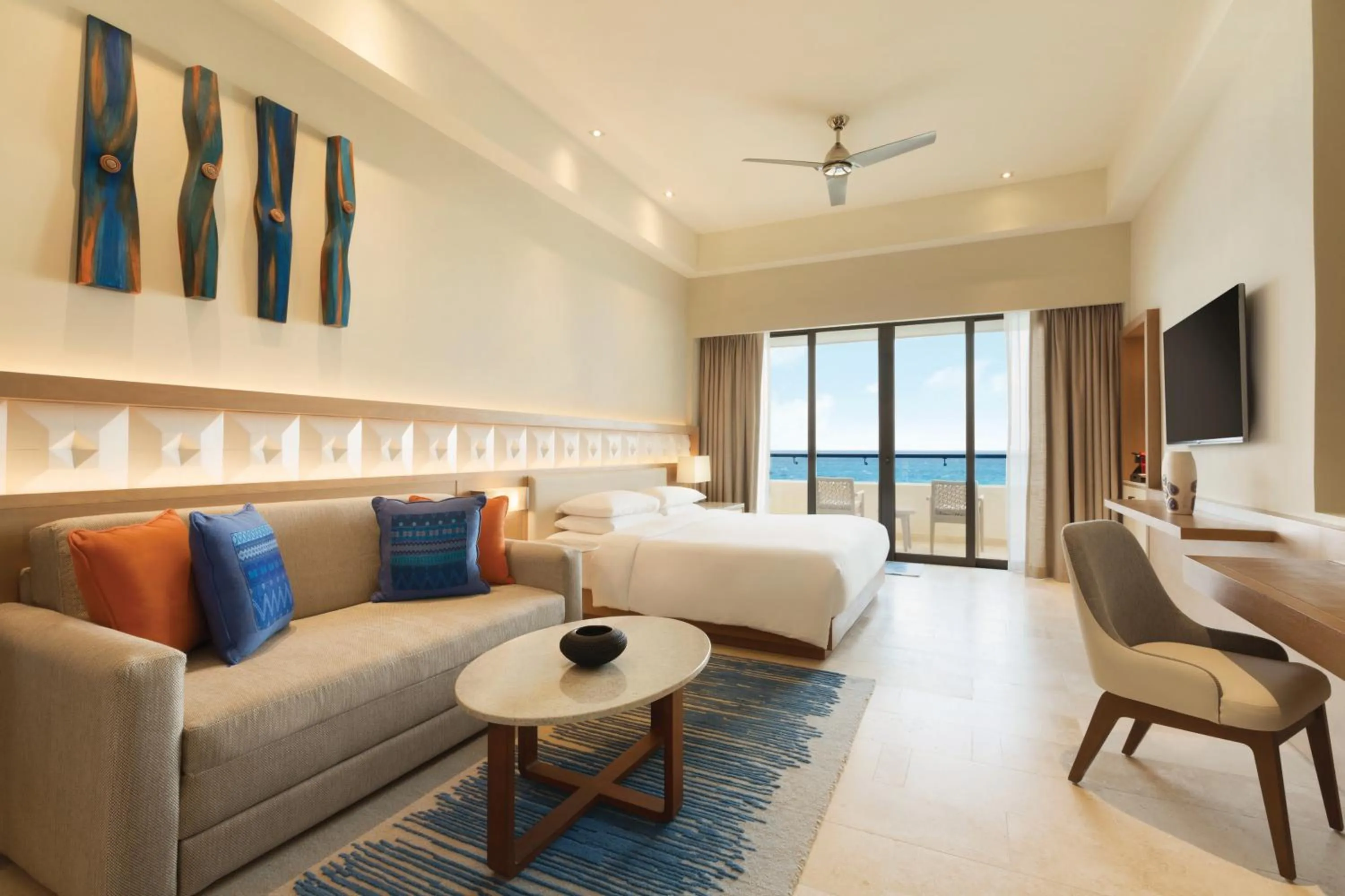 Bed in Hyatt Ziva Cancun All-Inclusive