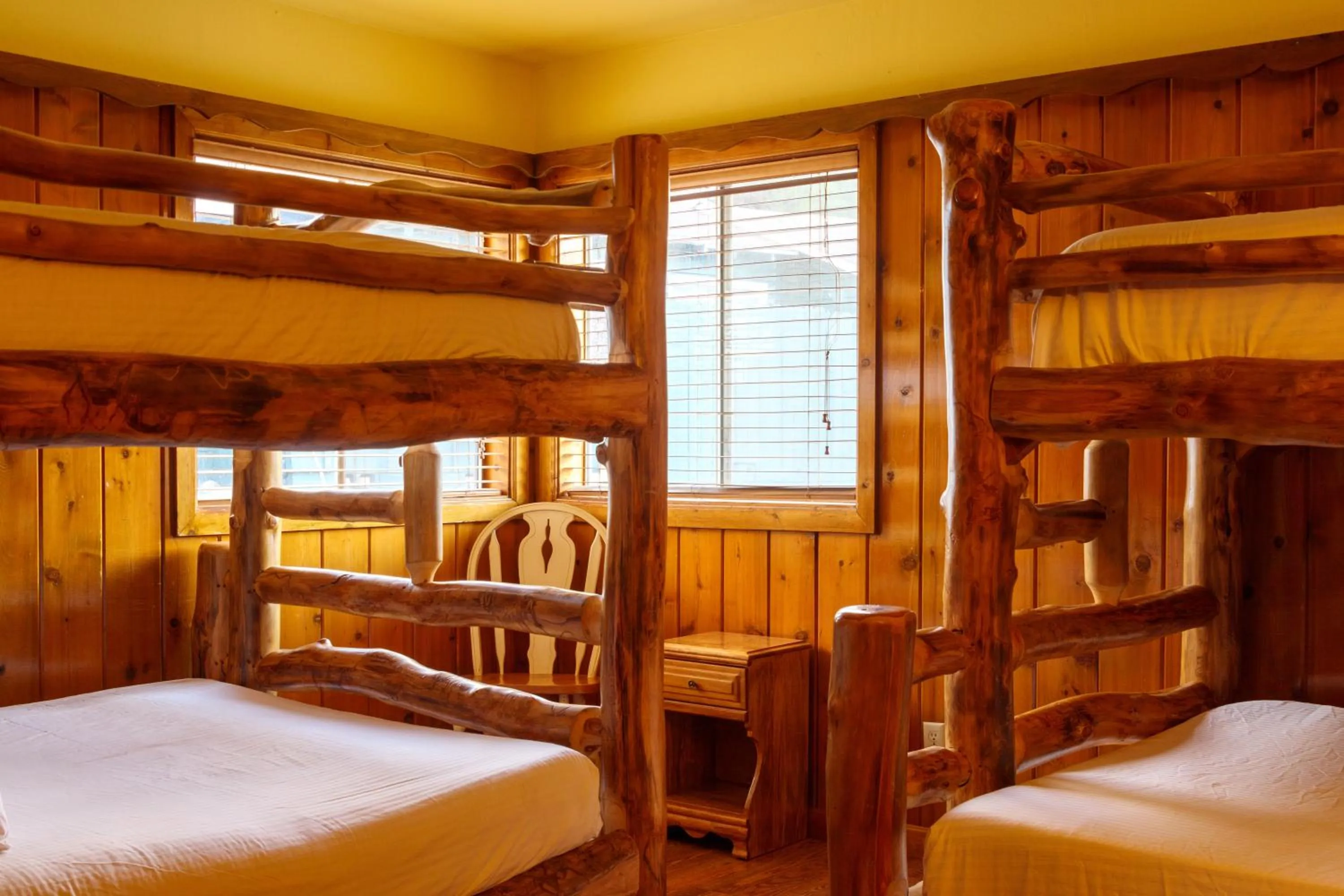 Bed in The Kern Lodge