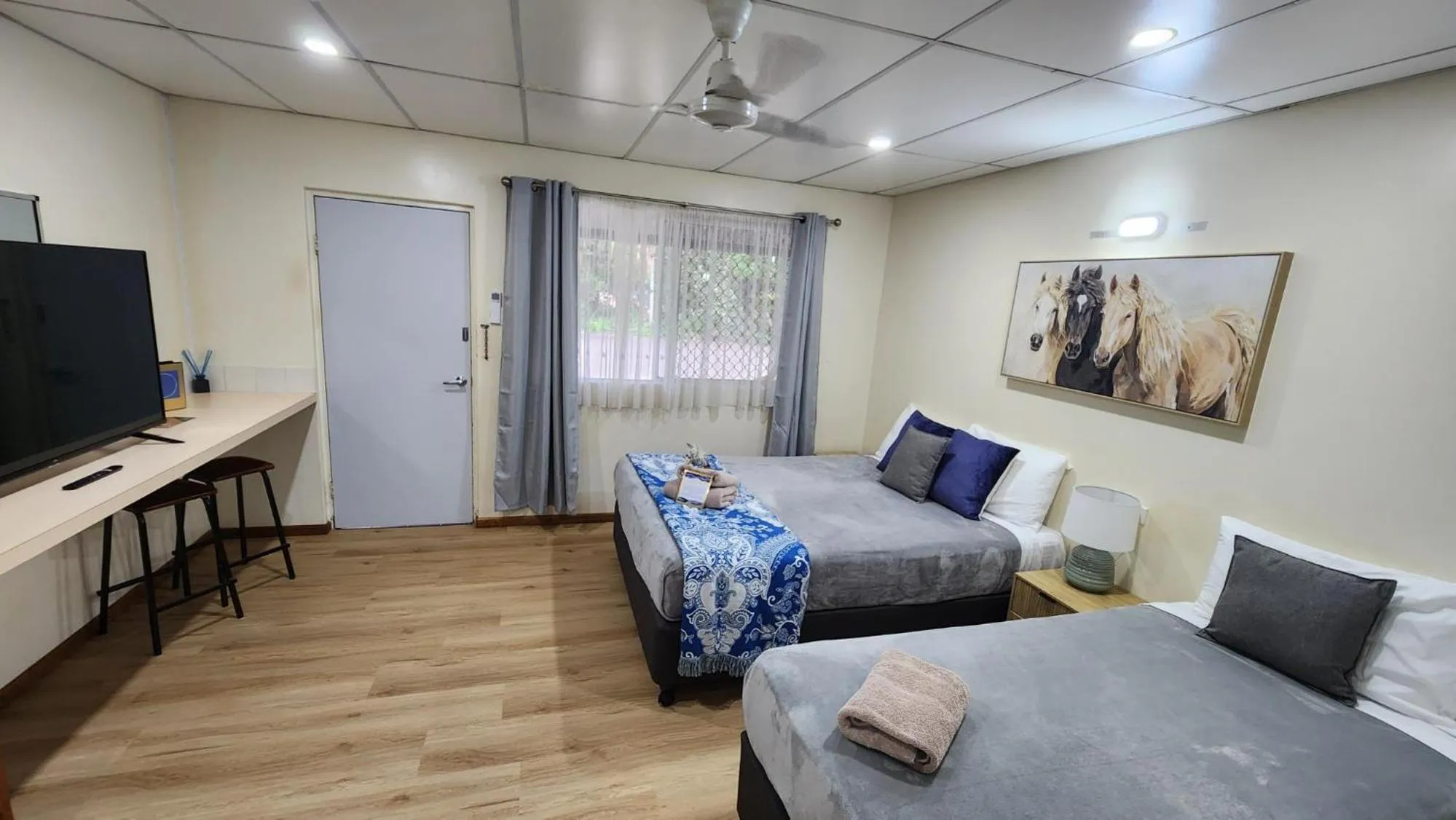 Bed in Gold City Motel