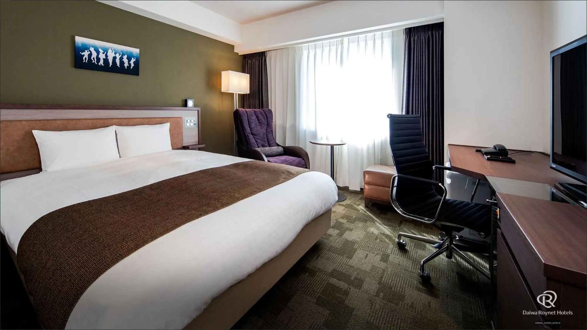 Photo of the whole room, Bed in Daiwa Roynet Hotel Tokushima Ekimae