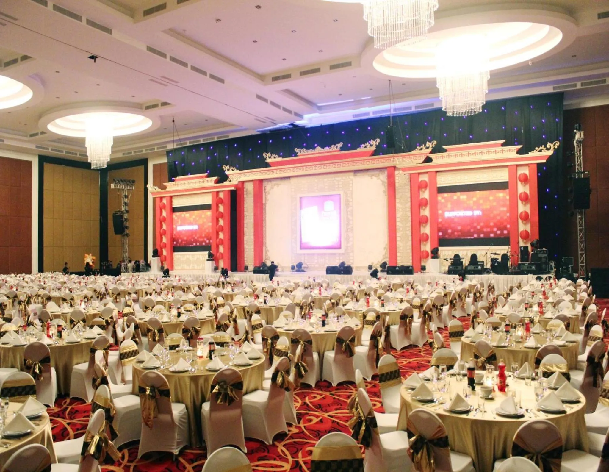Banquet/Function facilities in Grand Mercure Solo Baru