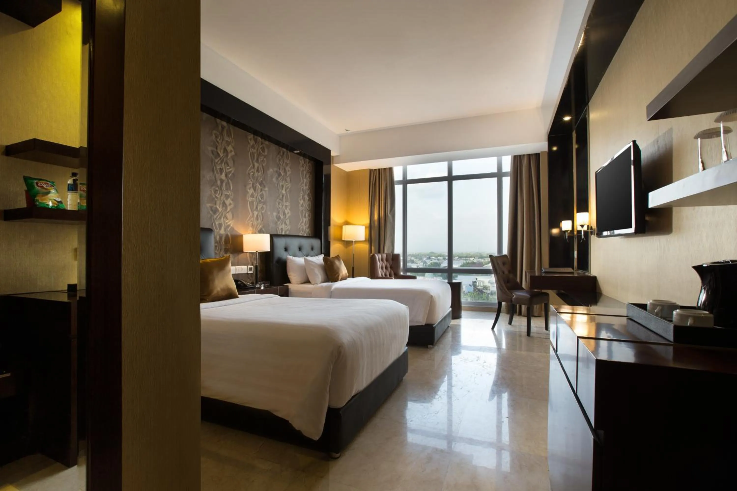 Bedroom, Bed in Grand Mercure Solo Baru