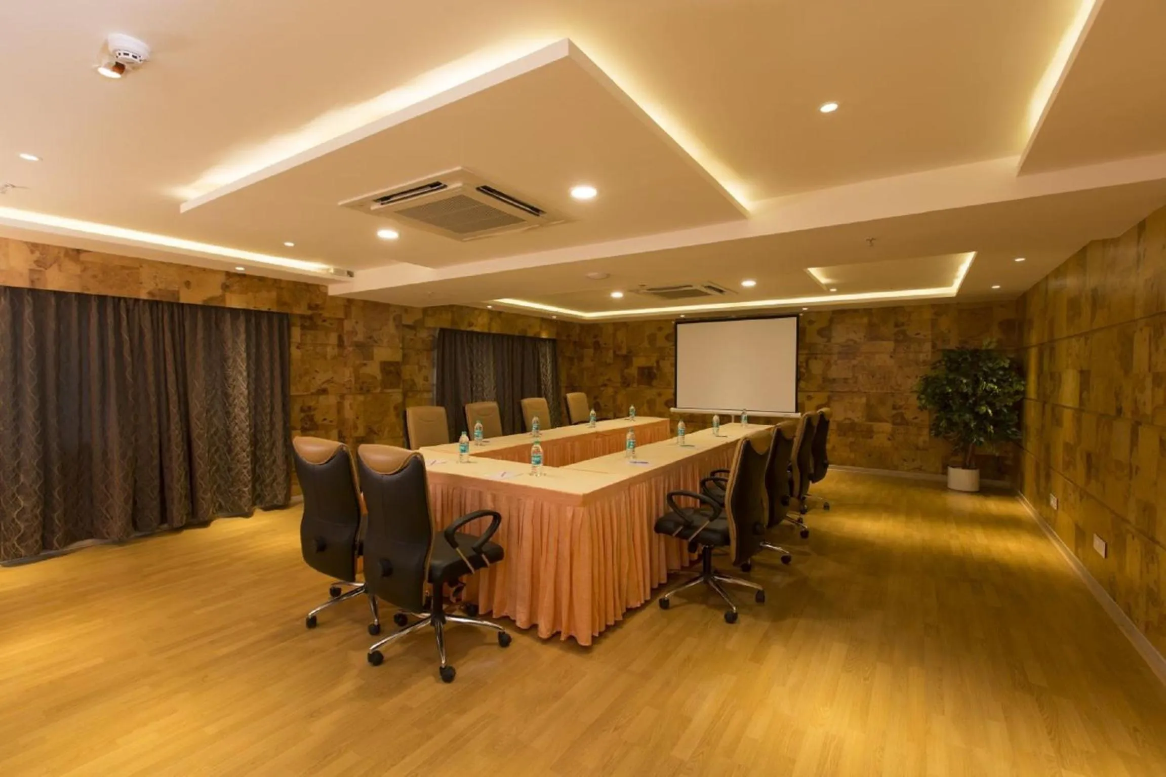 Meeting/conference room in The President Hotel