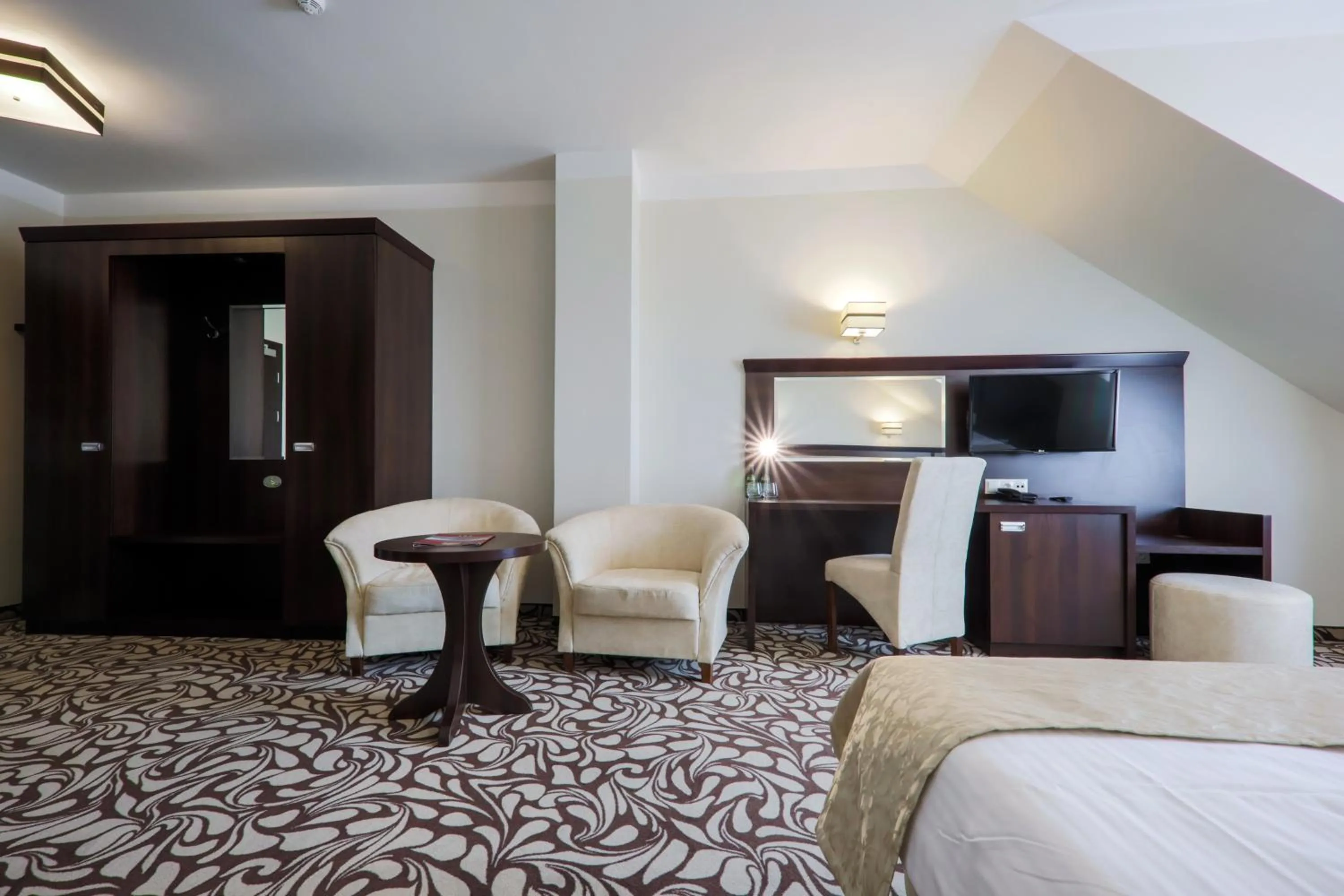 Bed in Pałac w Konarach Resort SPA & Conference