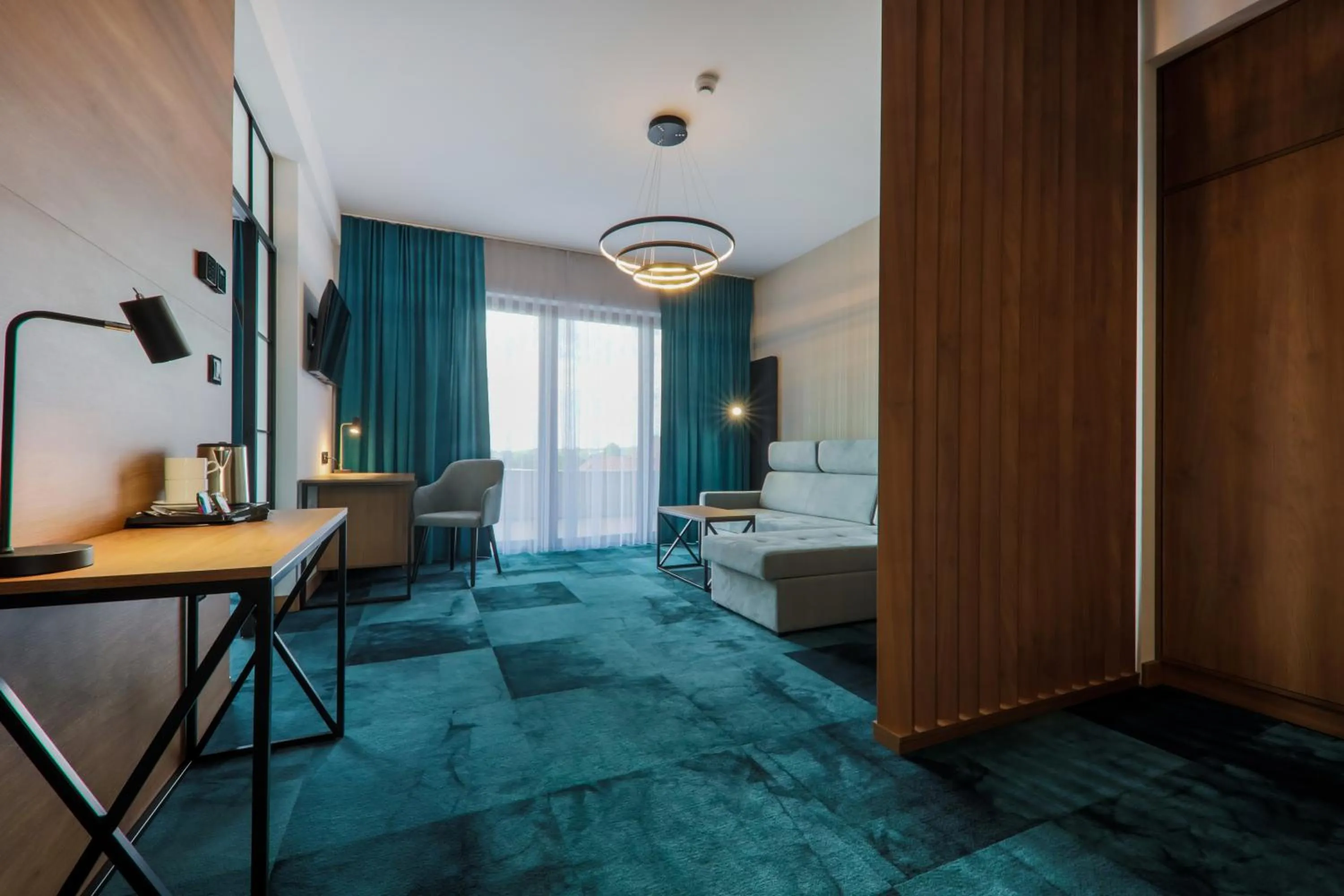 TV and multimedia, Bed in Pałac w Konarach Resort SPA & Conference