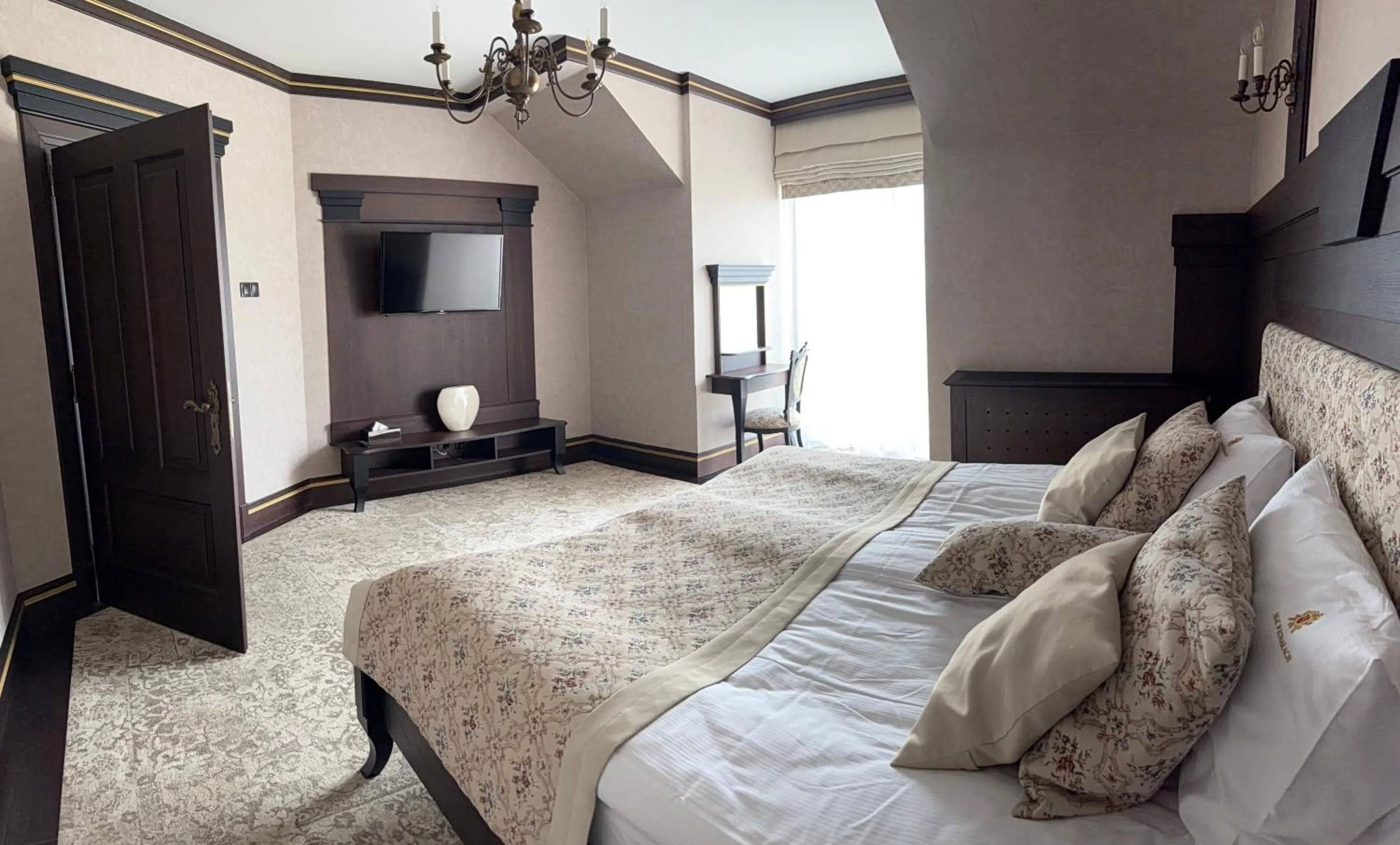 Bed in Pałac w Konarach Resort SPA & Conference