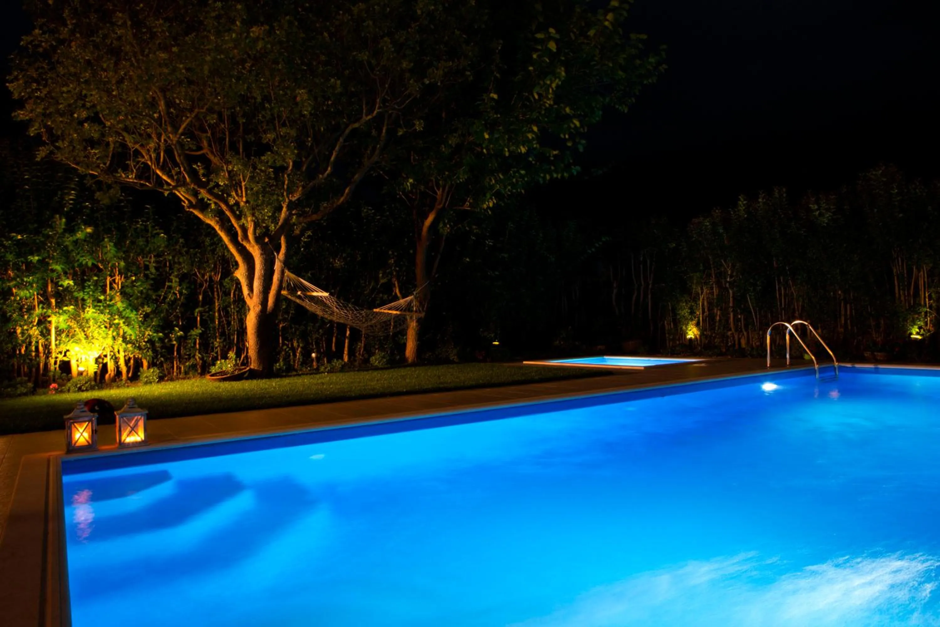 BBQ facilities in Exanthia Villas