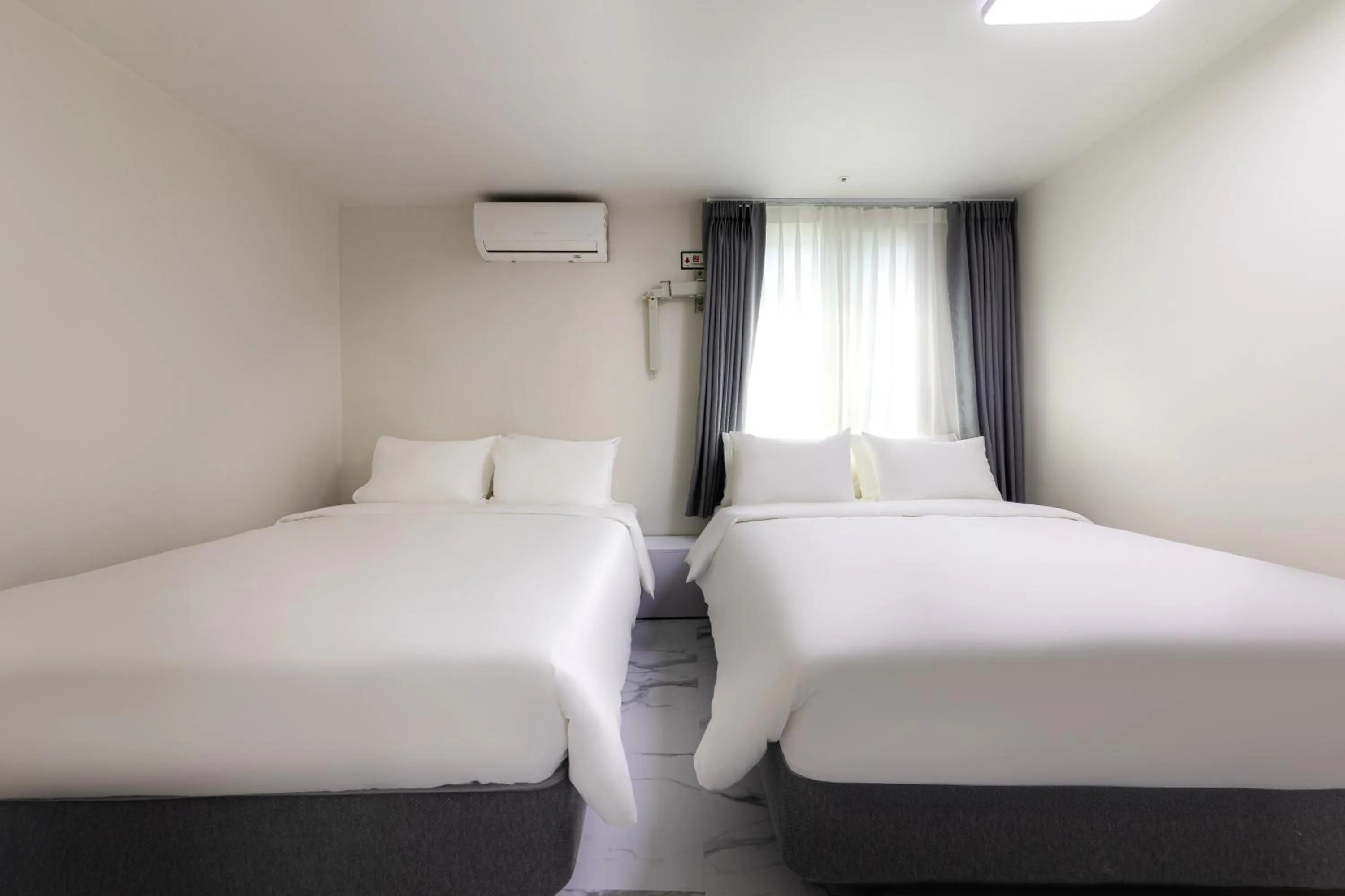 Photo of the whole room, Bed in MJ Hotel Jongno