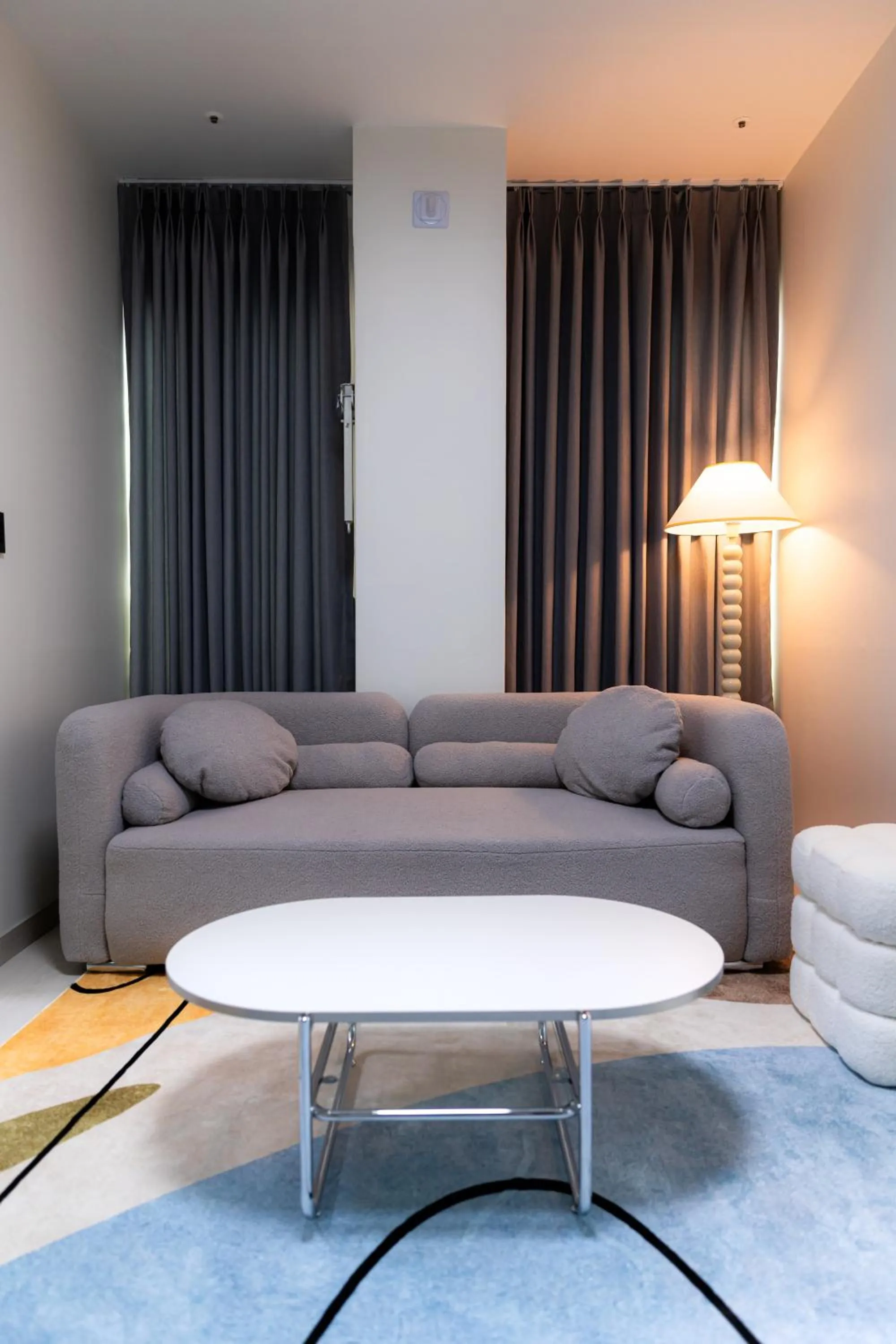 Living room in MJ Hotel Jongno