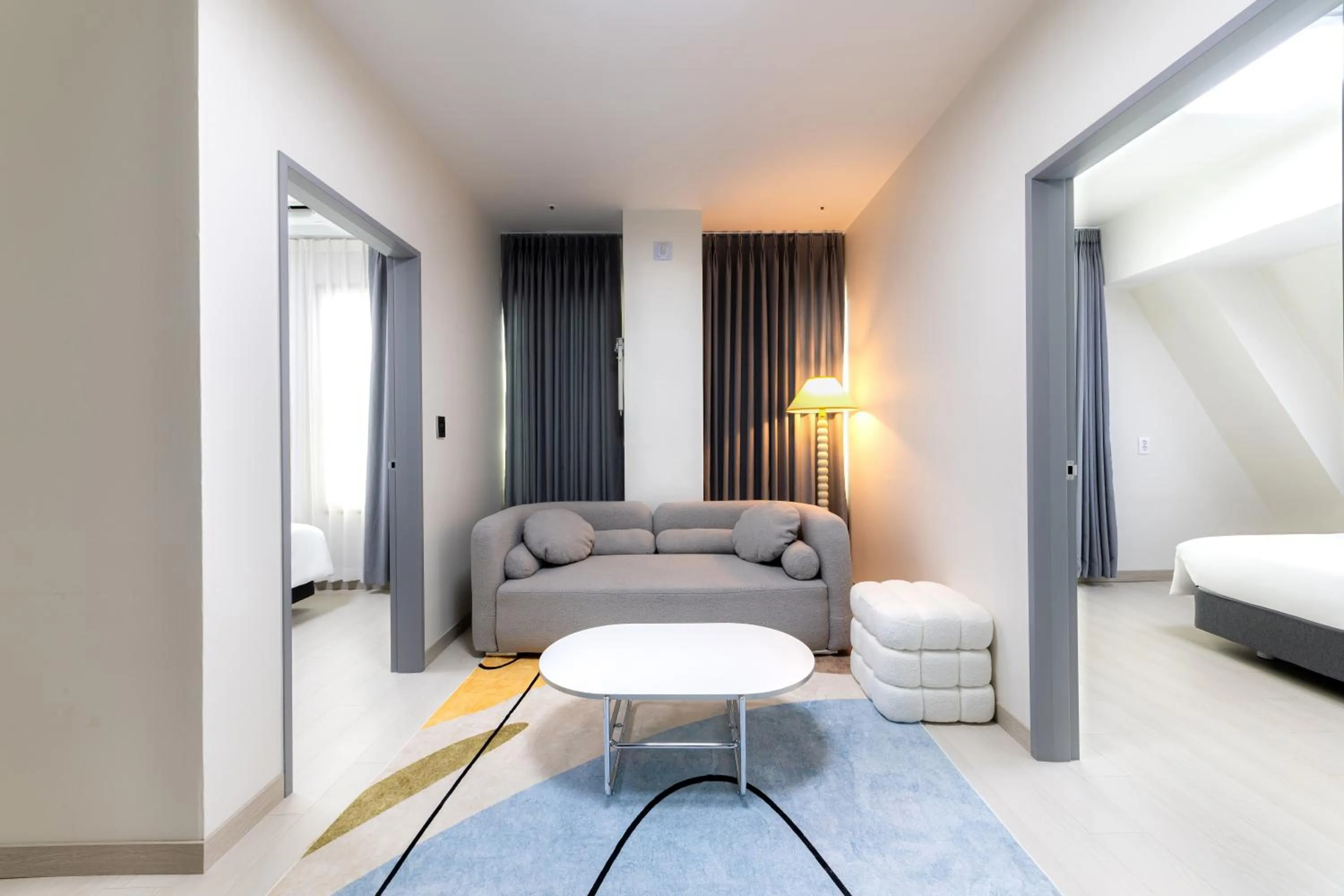 Living room, Bed in MJ Hotel Jongno