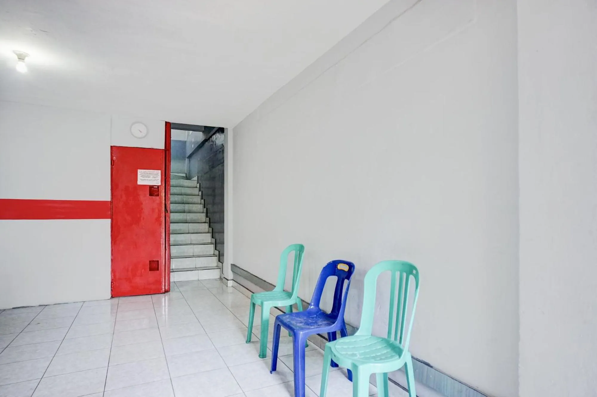 Seating area in Hotel O Medan near Universitas Sumatera Utara formerly Surya Residence 2