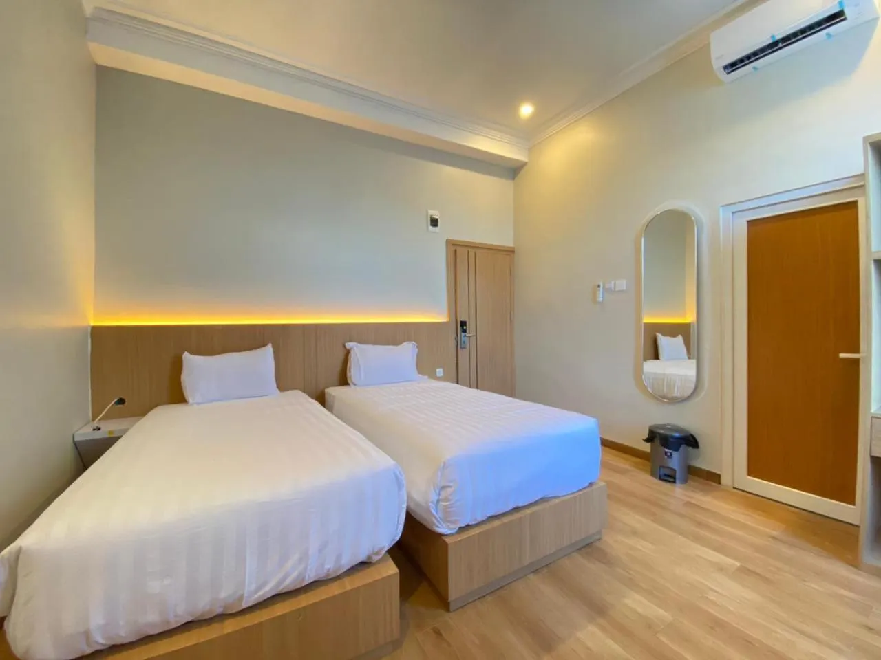 Bed in Garuda Hotel By Calandra