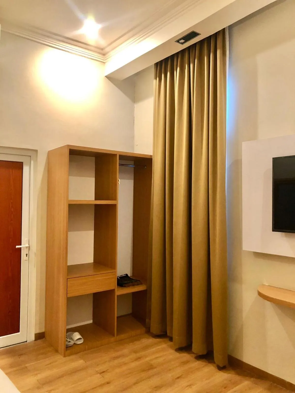 Garuda Hotel By Calandra