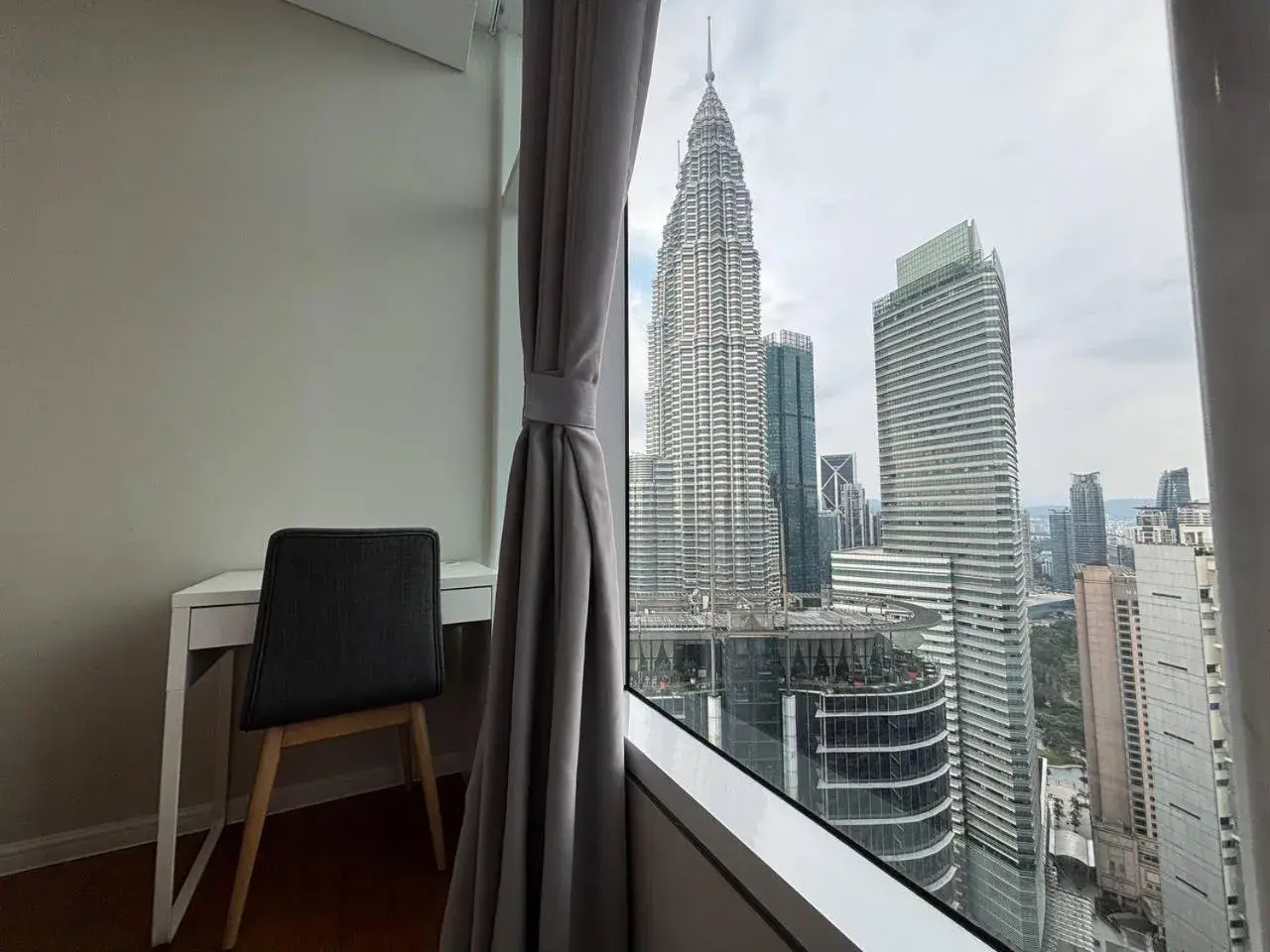 Three-Bedroom Apartment with KLCC View in Sky Suites KLCC by Easy Nap Three-Bedroom Apartment with KLCC View in Sky Suites KLCC by Easy Nap
