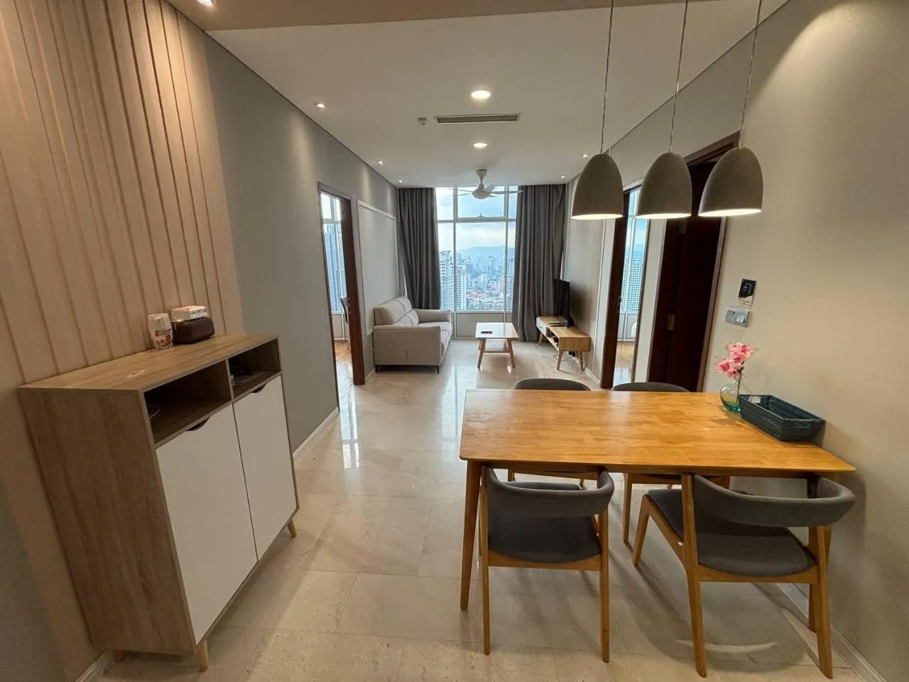 Sky Suites KLCC by Easy Nap