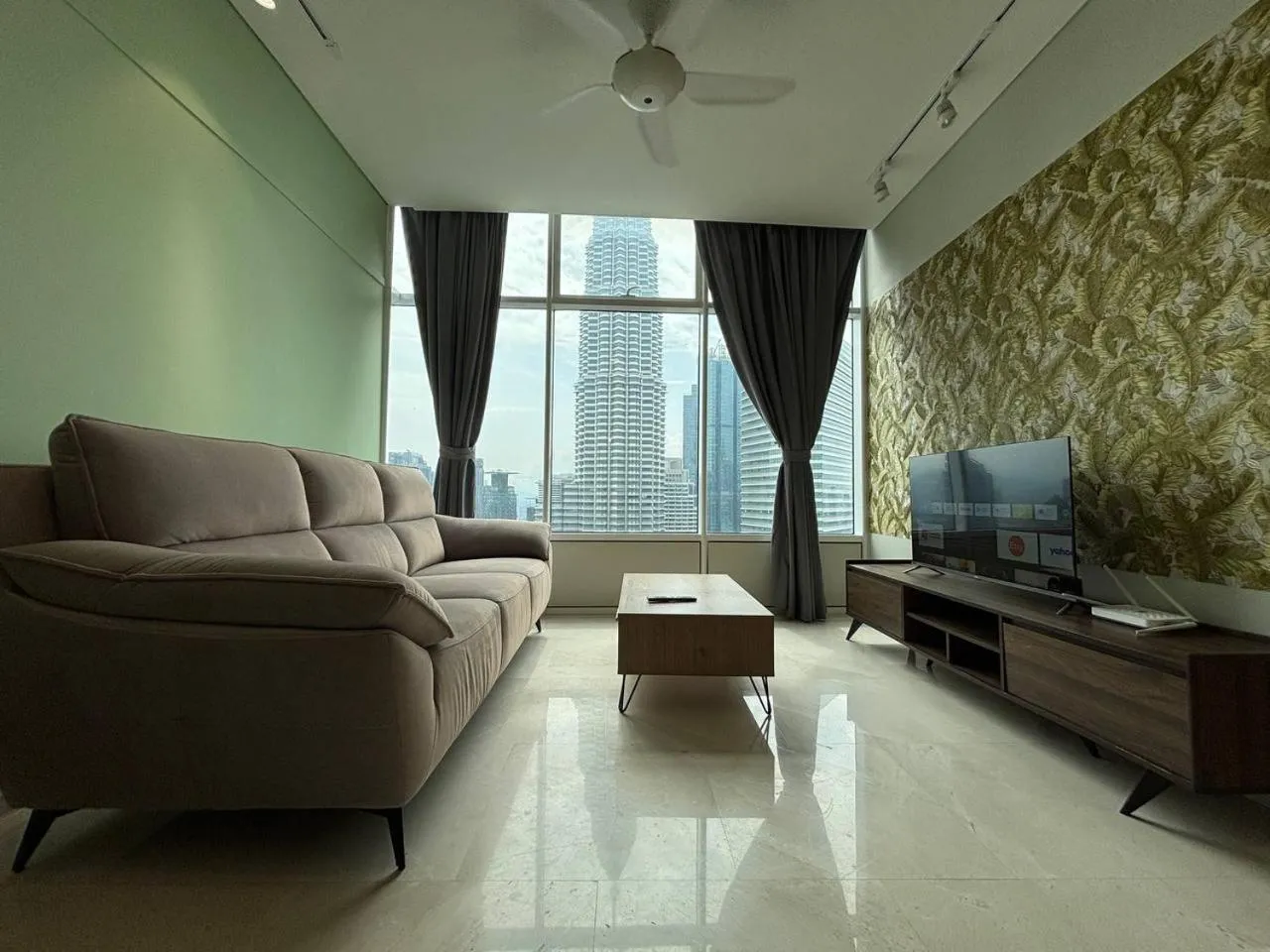 Sky Suites KLCC by Easy Nap