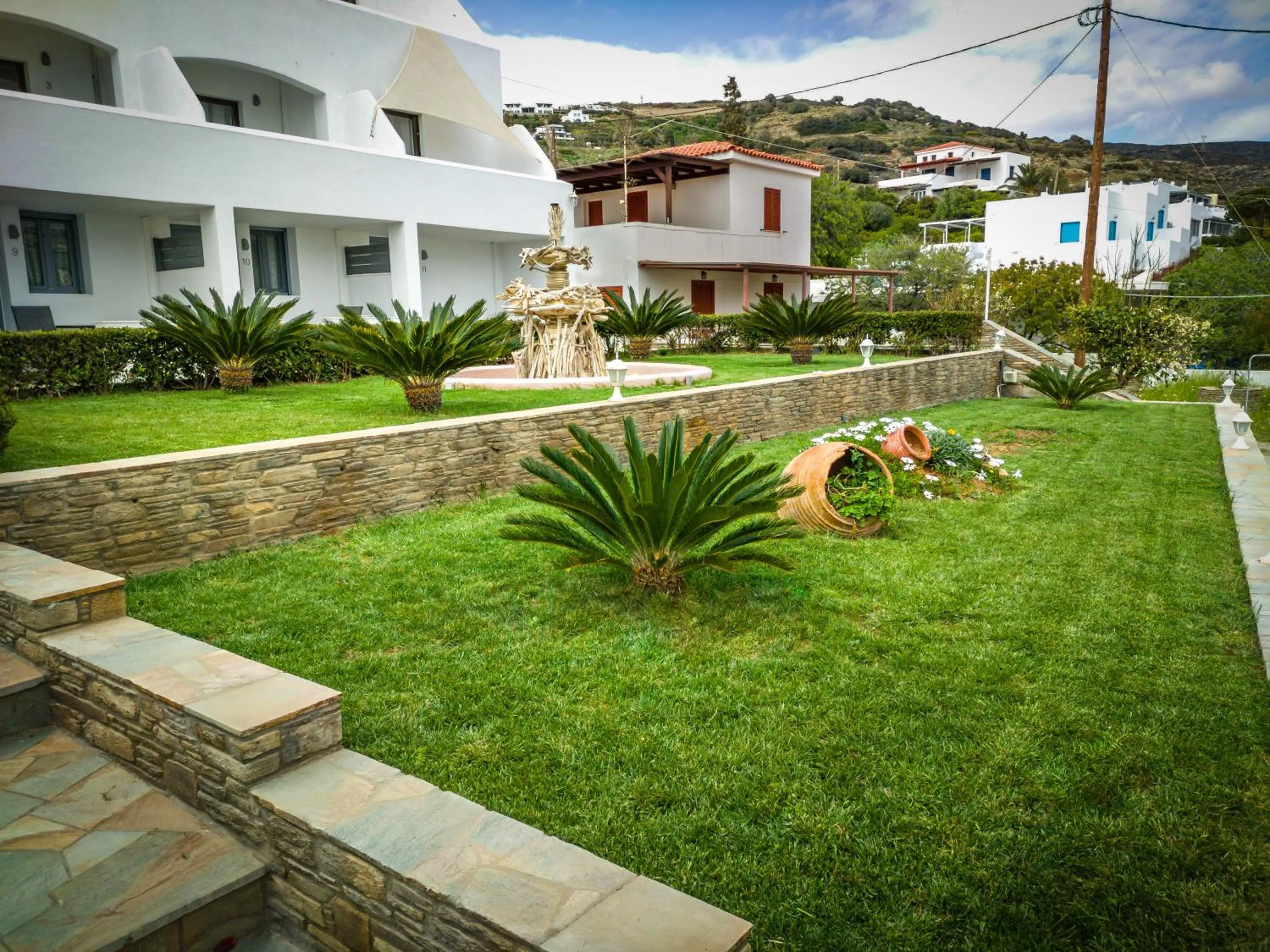 Garden in Blue Era Apartments