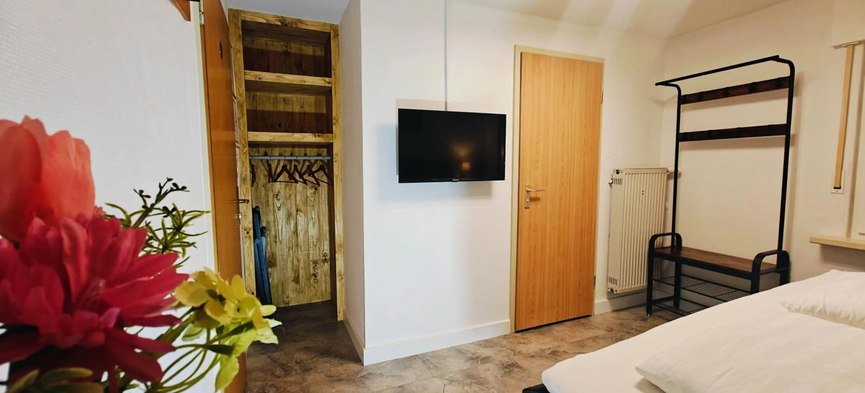 Bedroom, Bed in Gasthof Sonnental