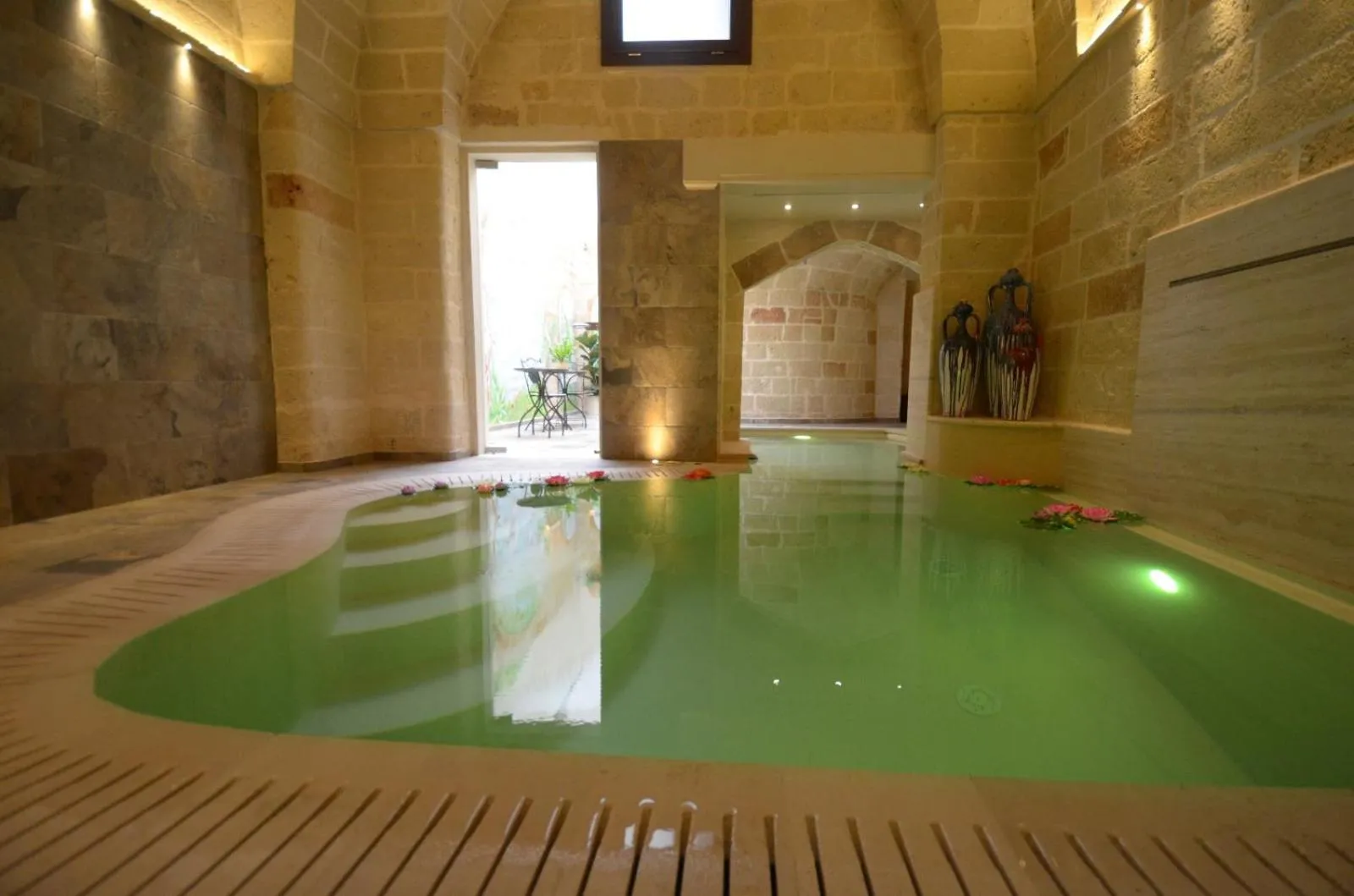 Swimming pool in B&B Corte Dei Figuli