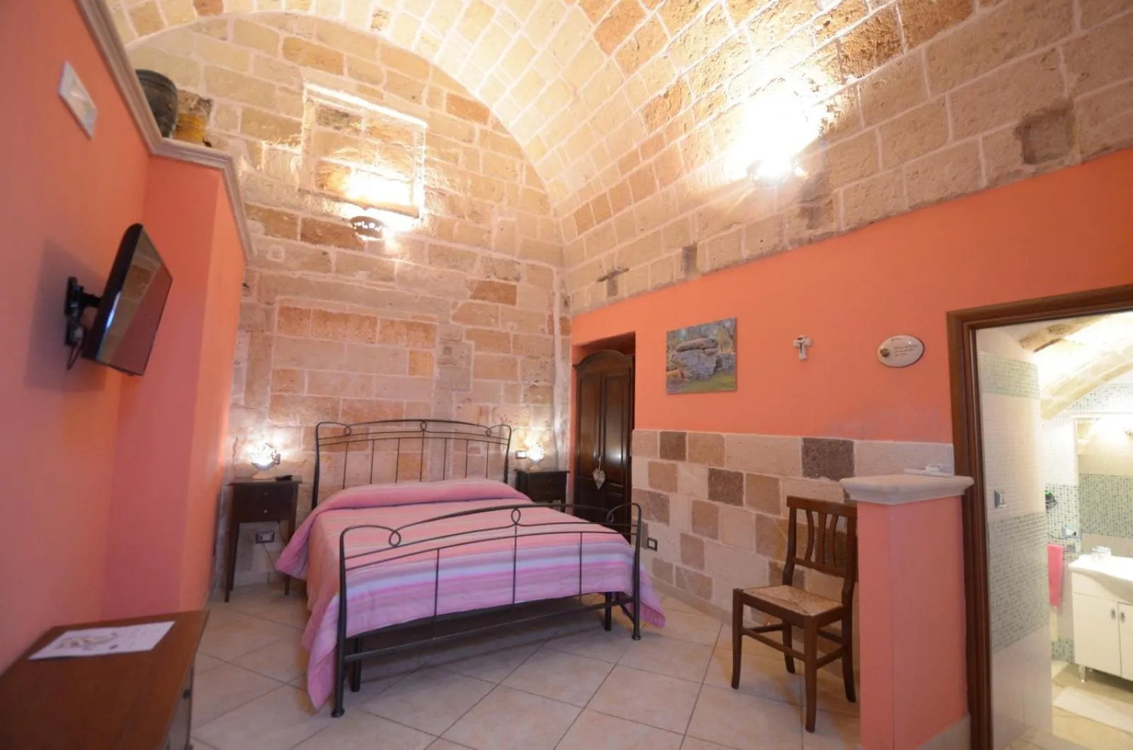 Photo of the whole room, Bed in B&B Corte Dei Figuli