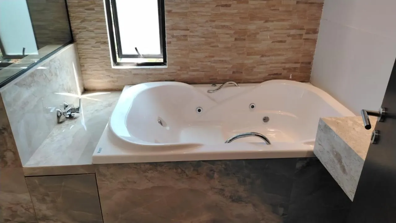 Ramada Suites by Wyndham Asuncion Aeropuerto