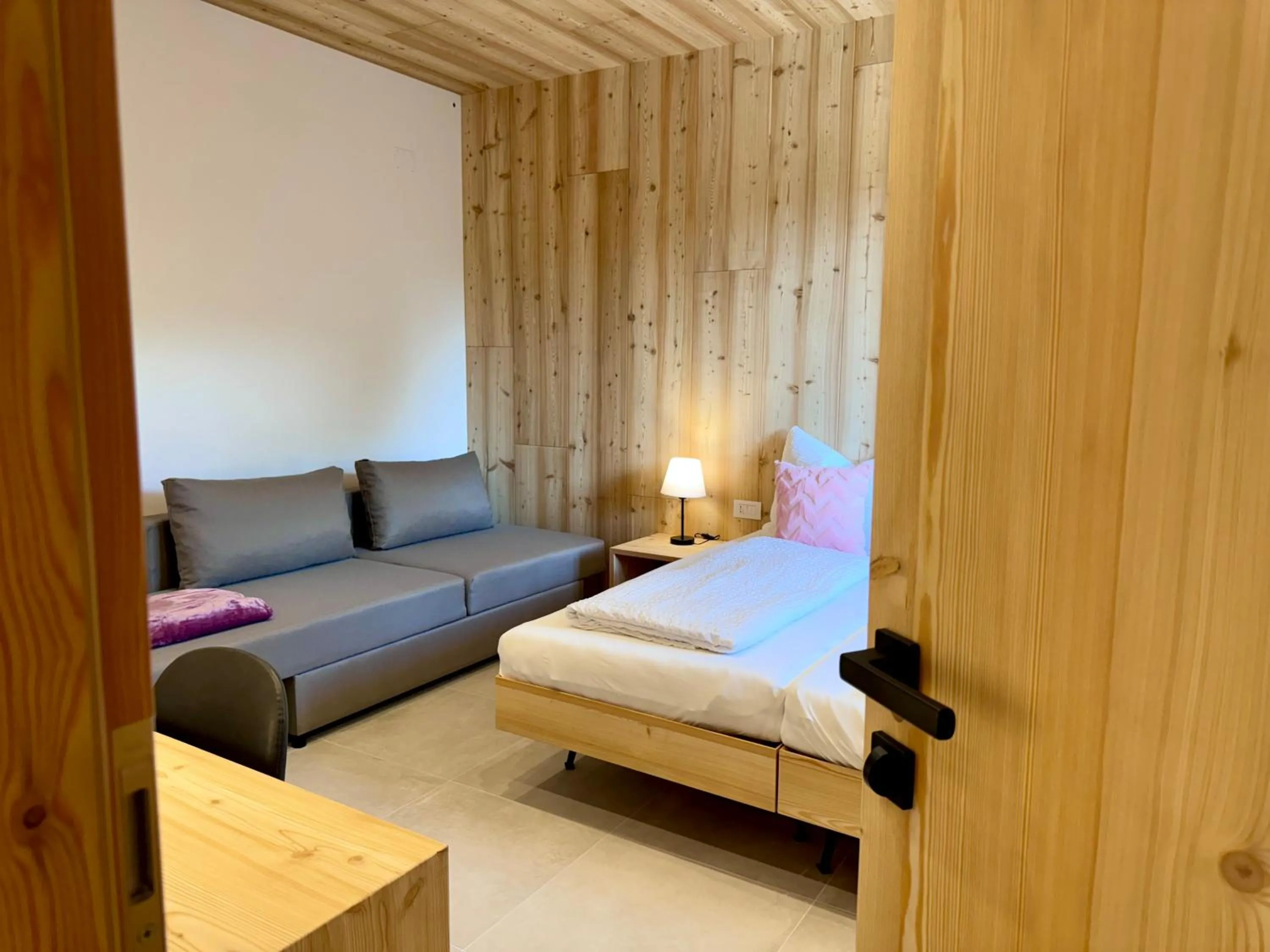 Photo of the whole room, Bed in Villa Ginevra Resort Agrituristico