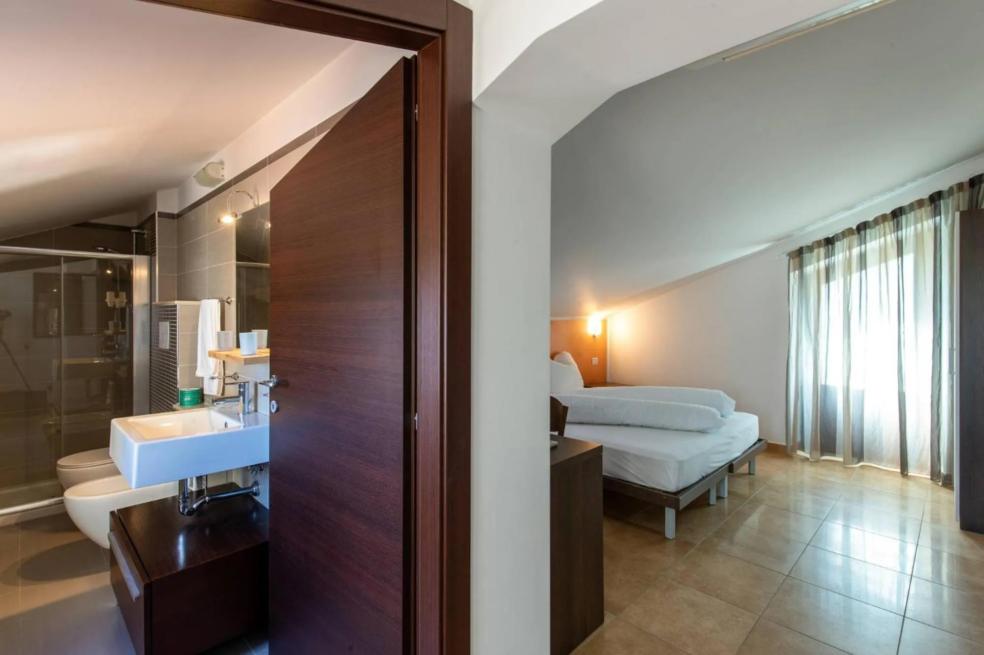 Bedroom, Bed in Villa Ginevra Resort Agrituristico